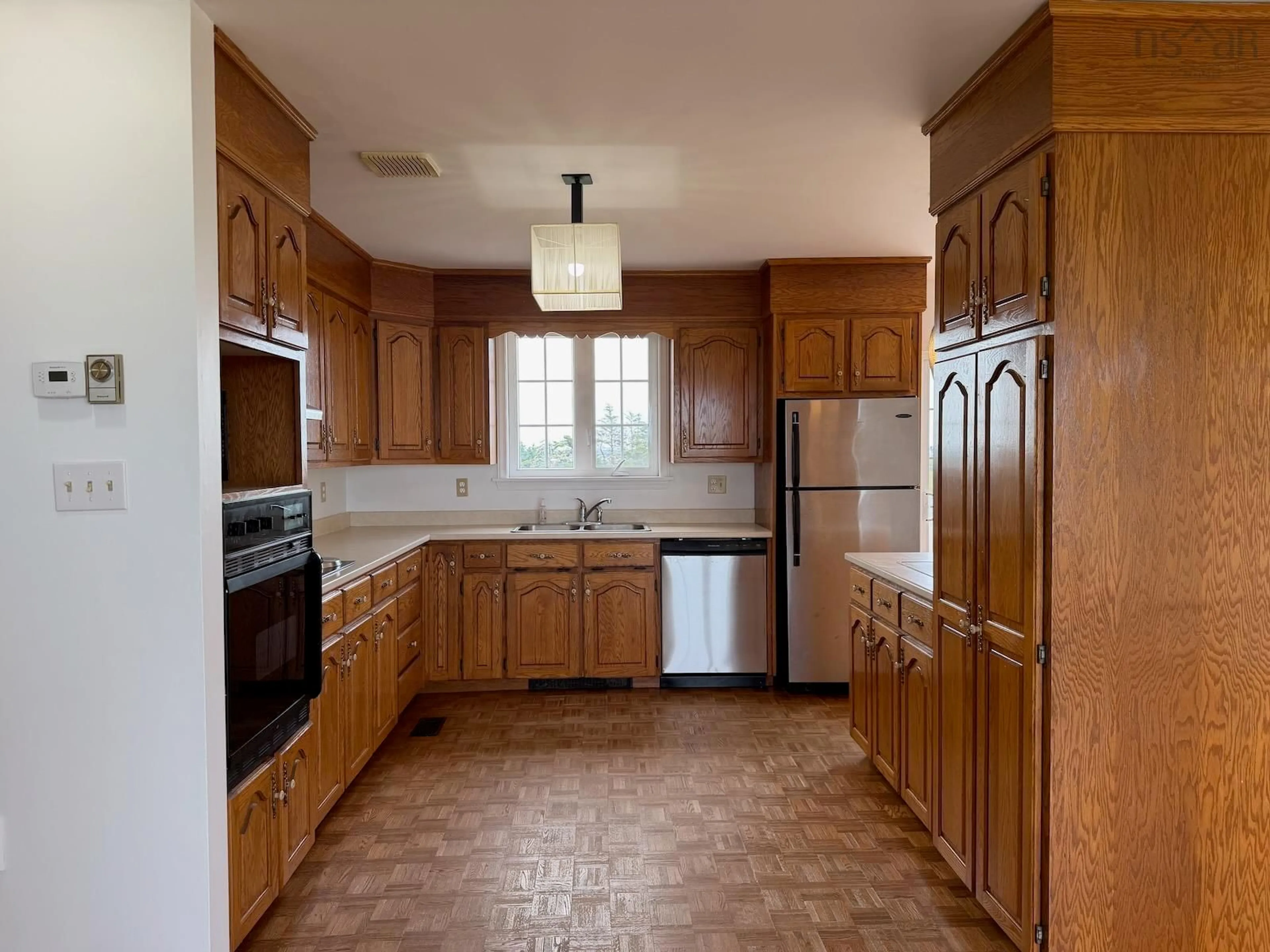 Standard kitchen, ceramic/tile floor for 37 Chegoggin Point Rd, Pembroke Nova Scotia B5A 5G9
