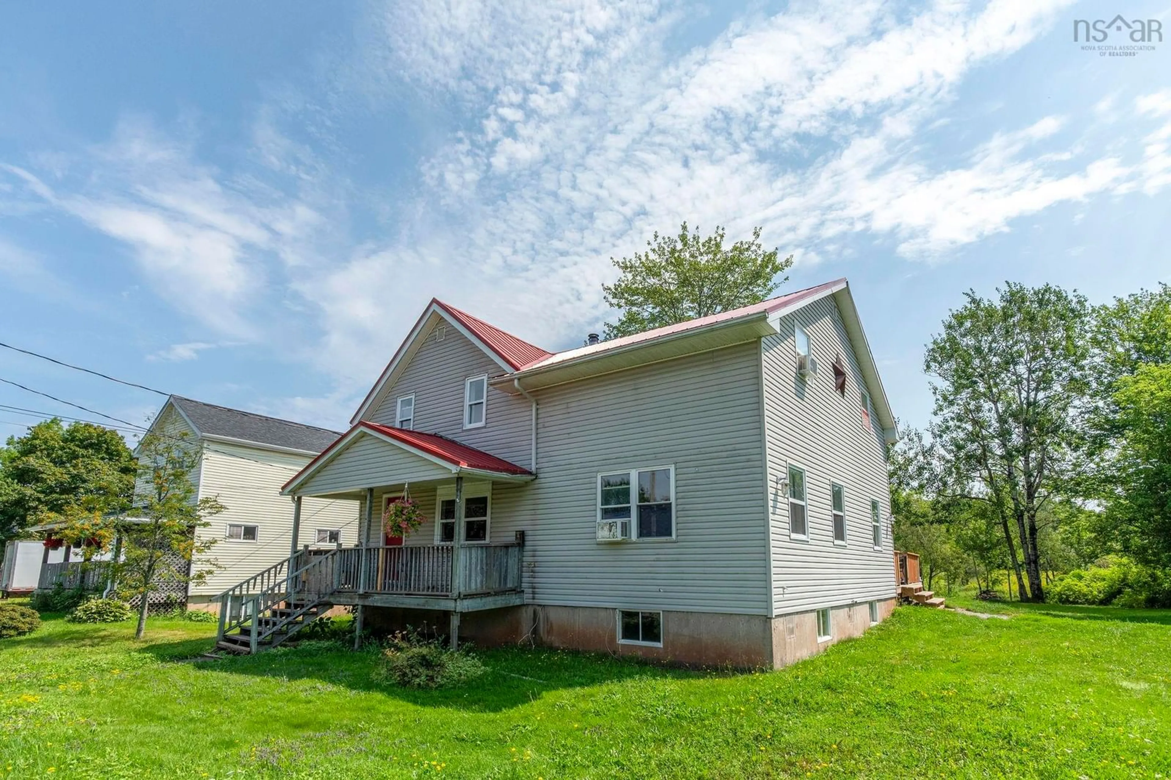 Home with vinyl exterior material, building for 47 Asquith Ave, Stewiacke Nova Scotia B0N 2J0