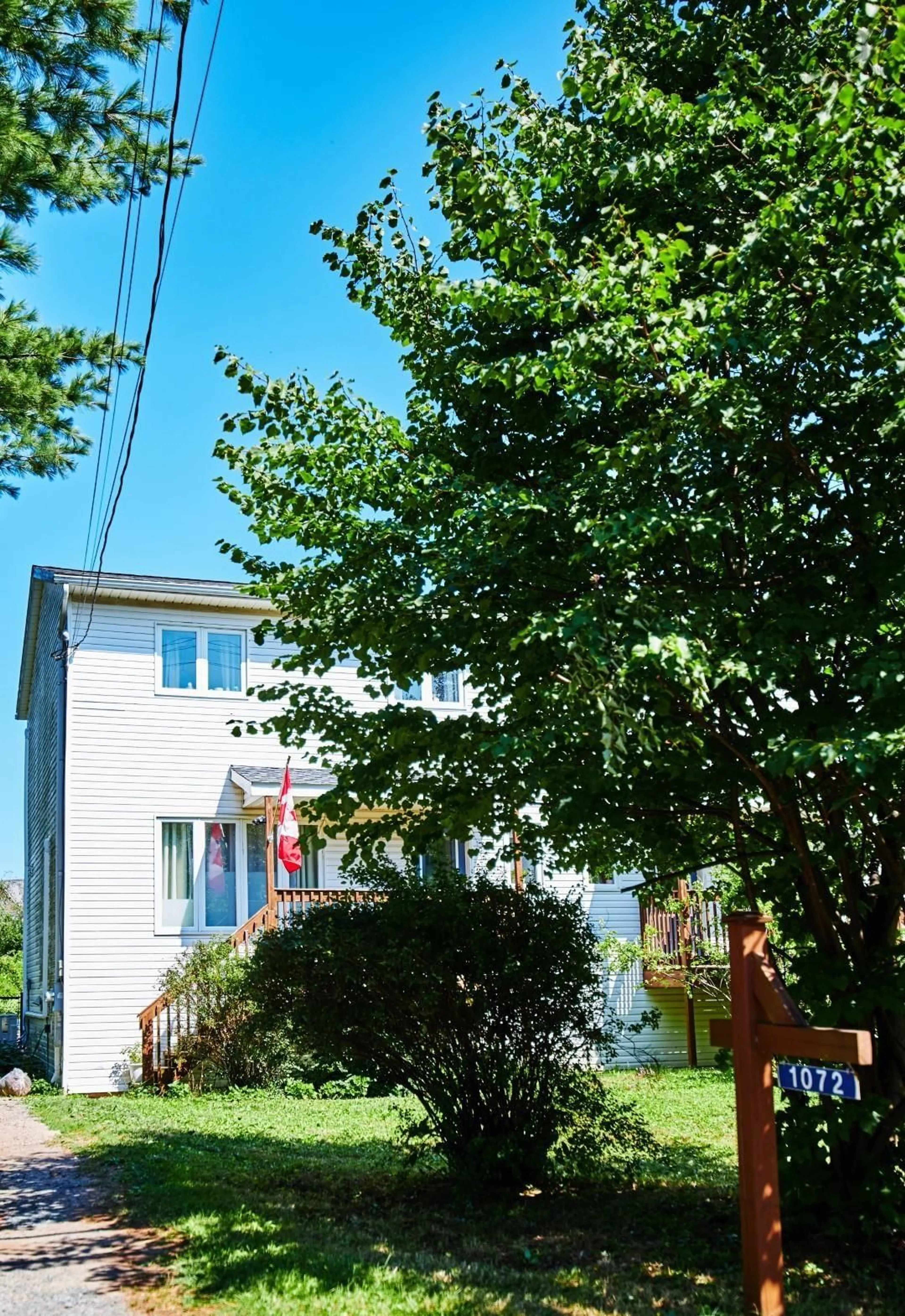 Patio, street for 1072 J Jordan Rd, Canning Nova Scotia B0P 1H0