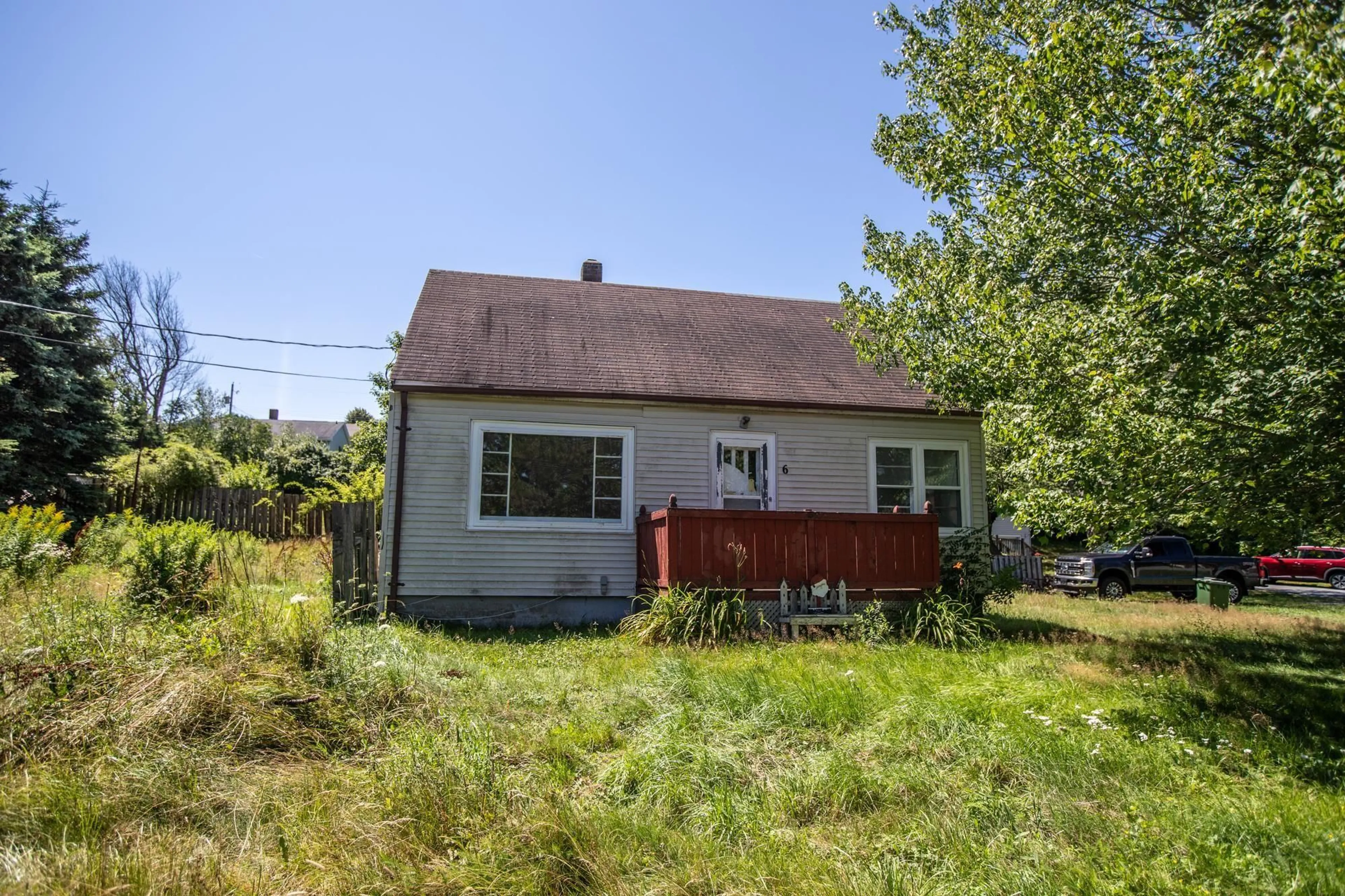 Unknown for 6 Harris Rd, Dartmouth Nova Scotia B2Y 3J3