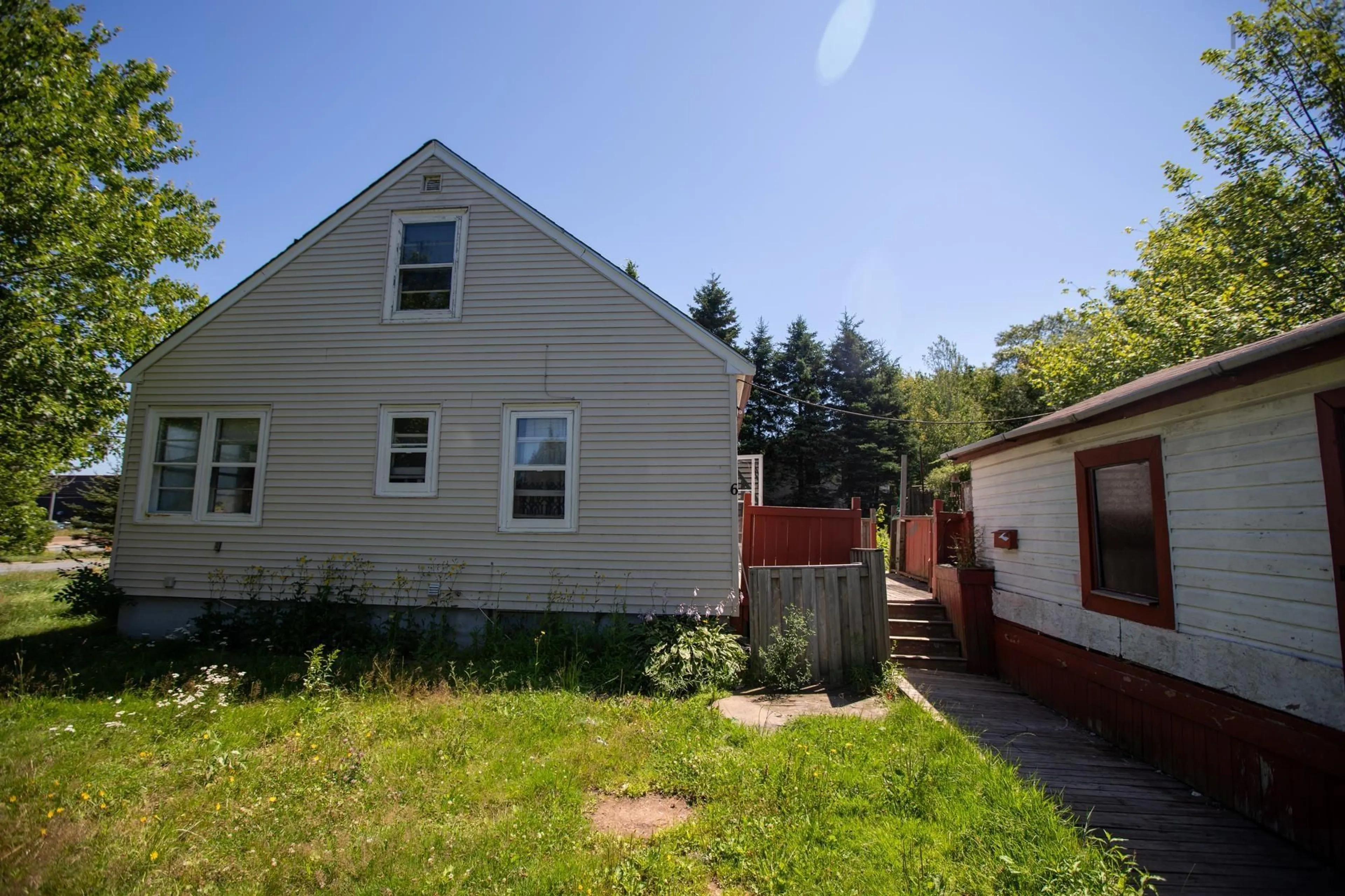 Unknown for 6 Harris Rd, Dartmouth Nova Scotia B2Y 3J3