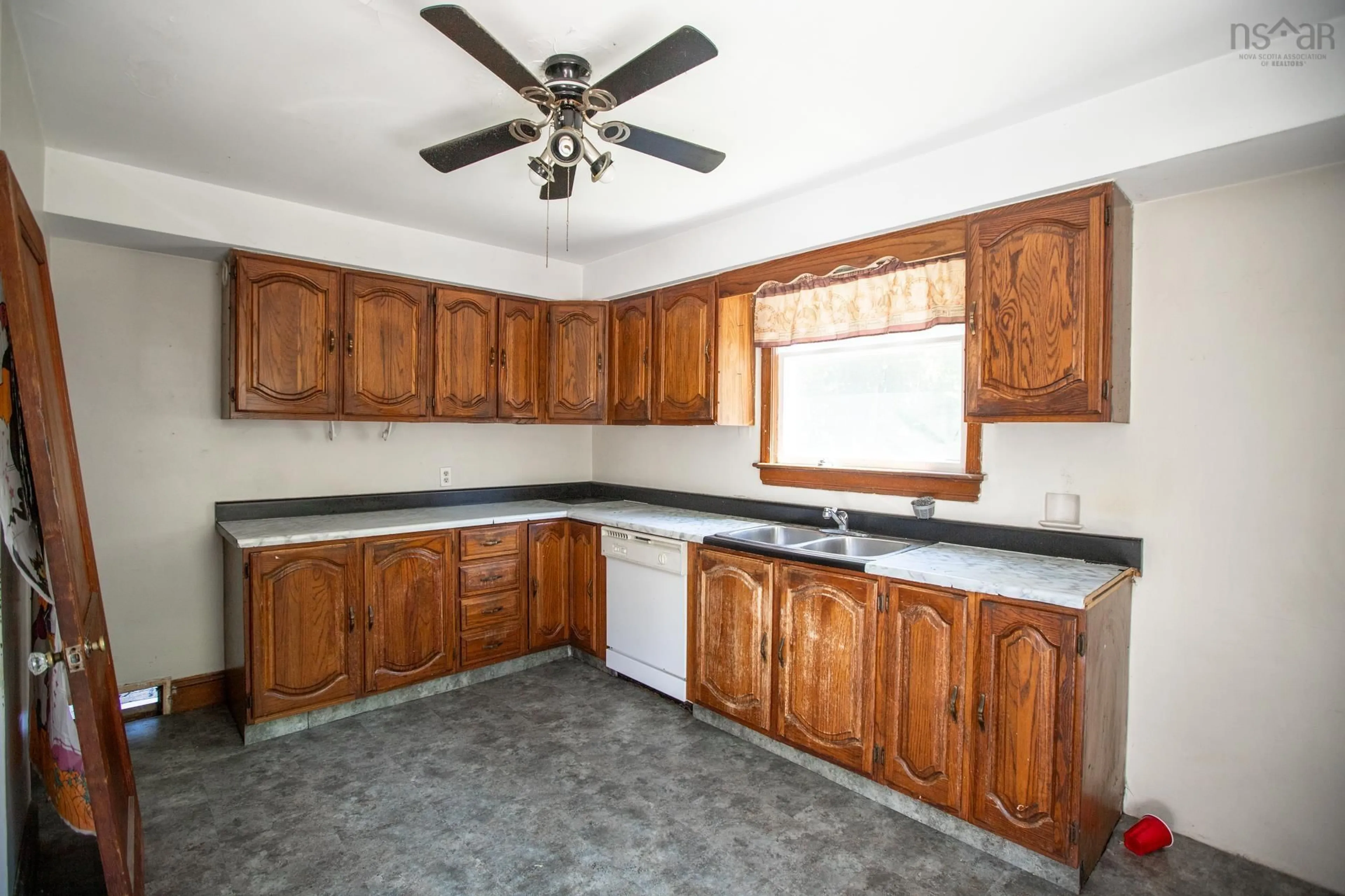 Standard kitchen, unknown for 6 Harris Rd, Dartmouth Nova Scotia B2Y 3J3