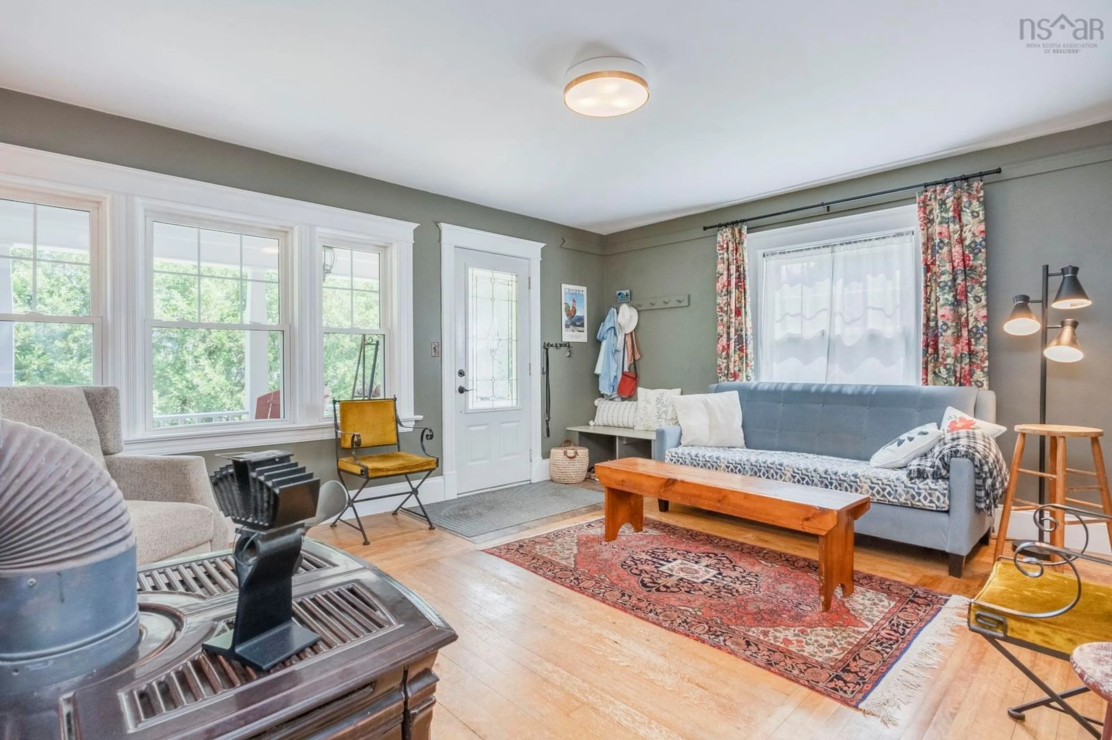 Living room with furniture, unknown for 164 Cottage St, Berwick Nova Scotia B0P 1E0