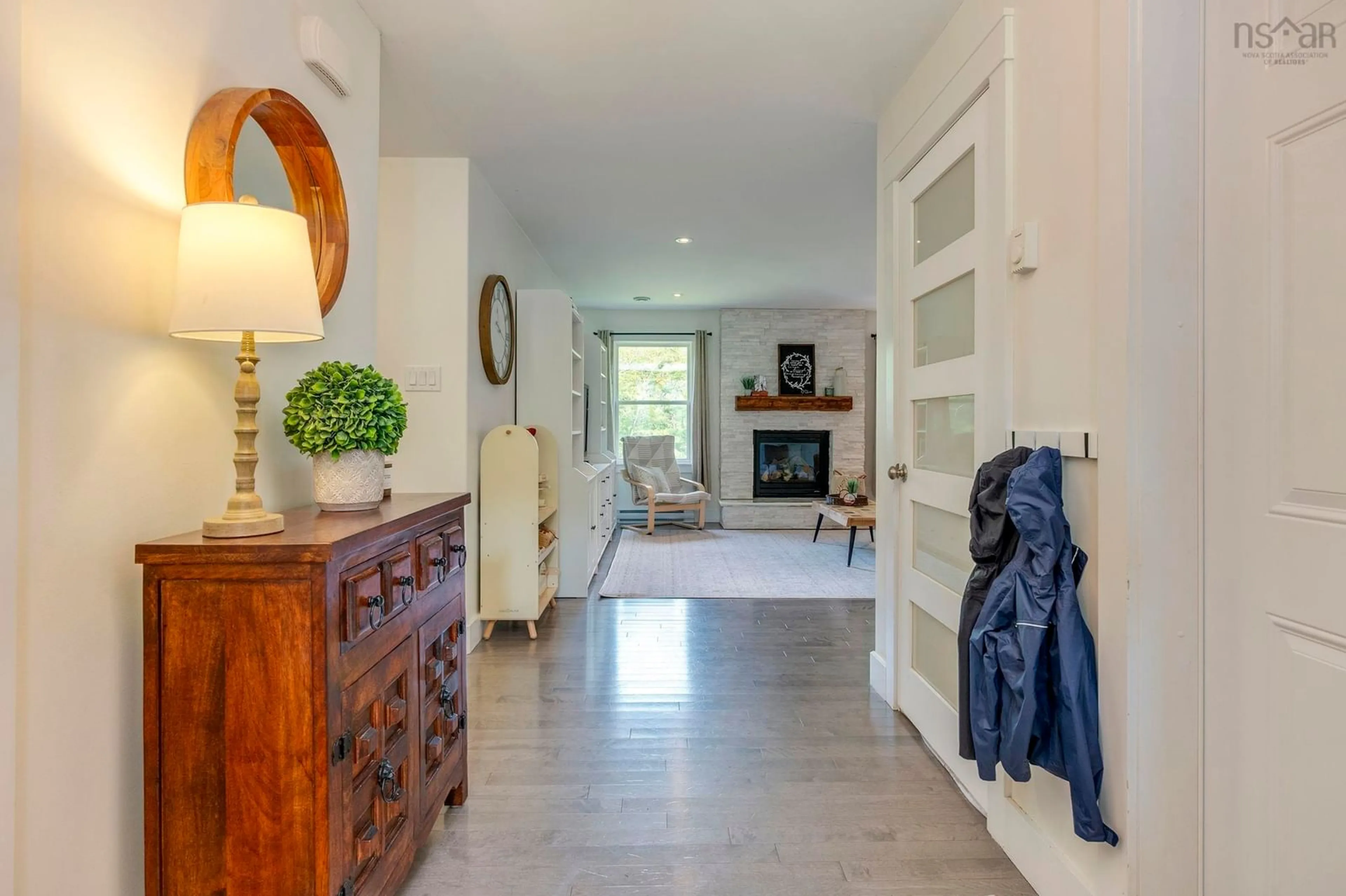 Indoor entryway for 38 Coulter Cres, Oakfield Nova Scotia B2T 0N4