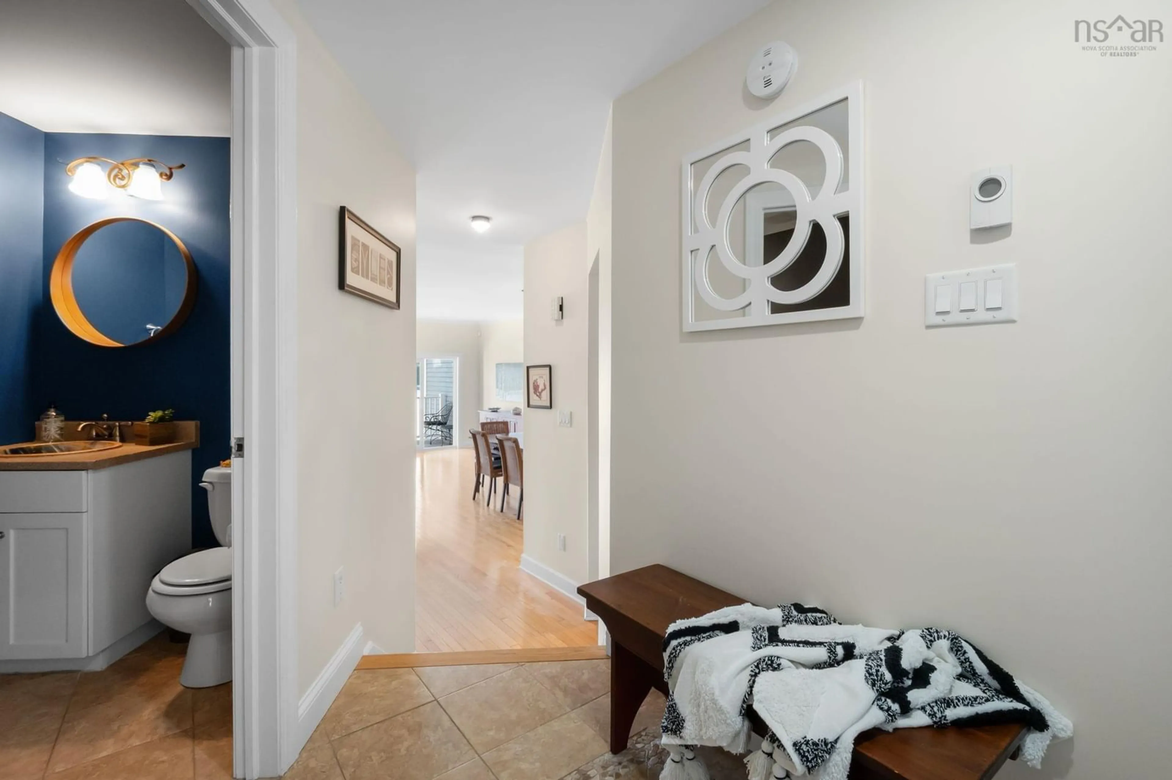Indoor entryway for 125 Anchor Dr, Halifax Nova Scotia B3N 3B9