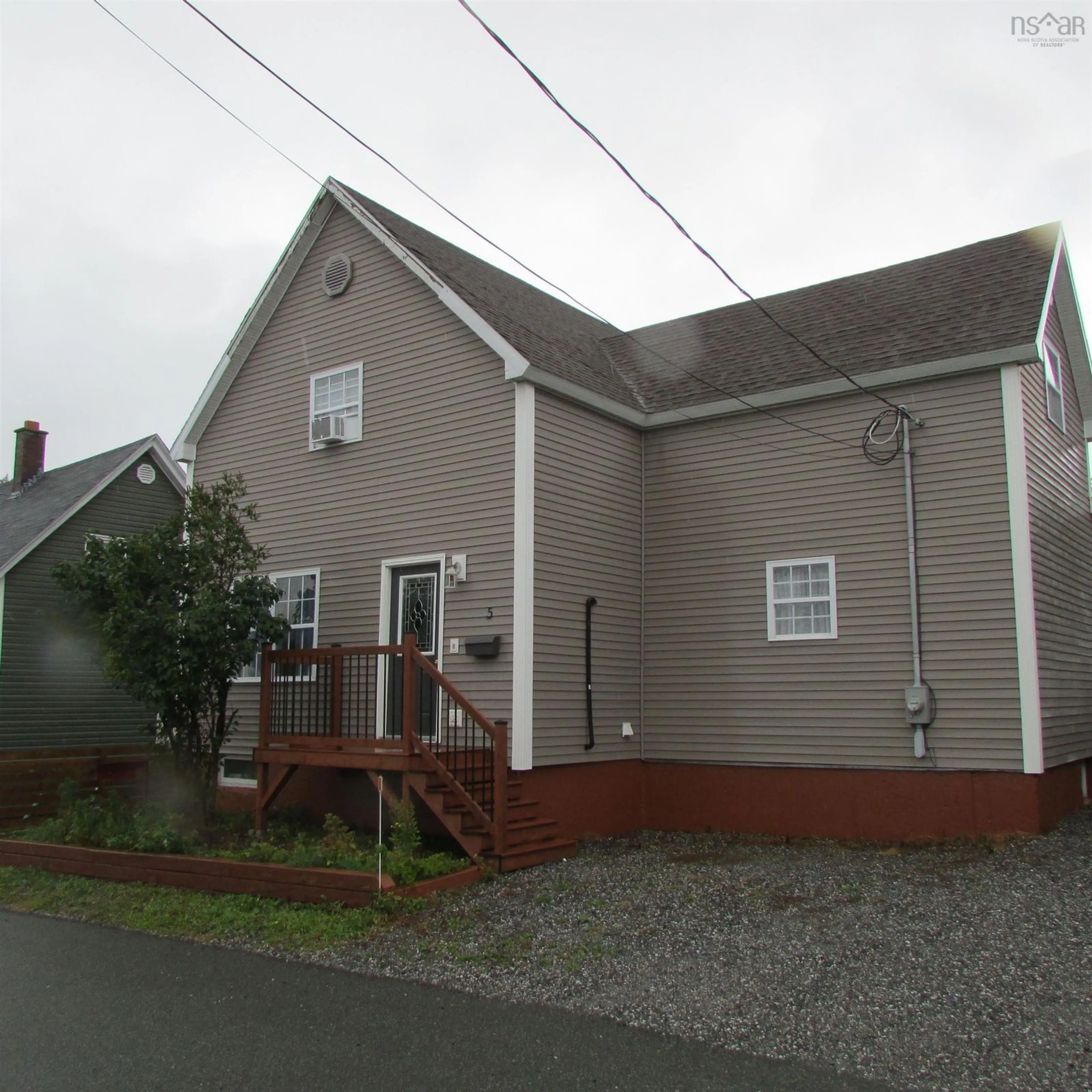 Unknown for 5 Pero St, Sydney Mines Nova Scotia B1V 2W6