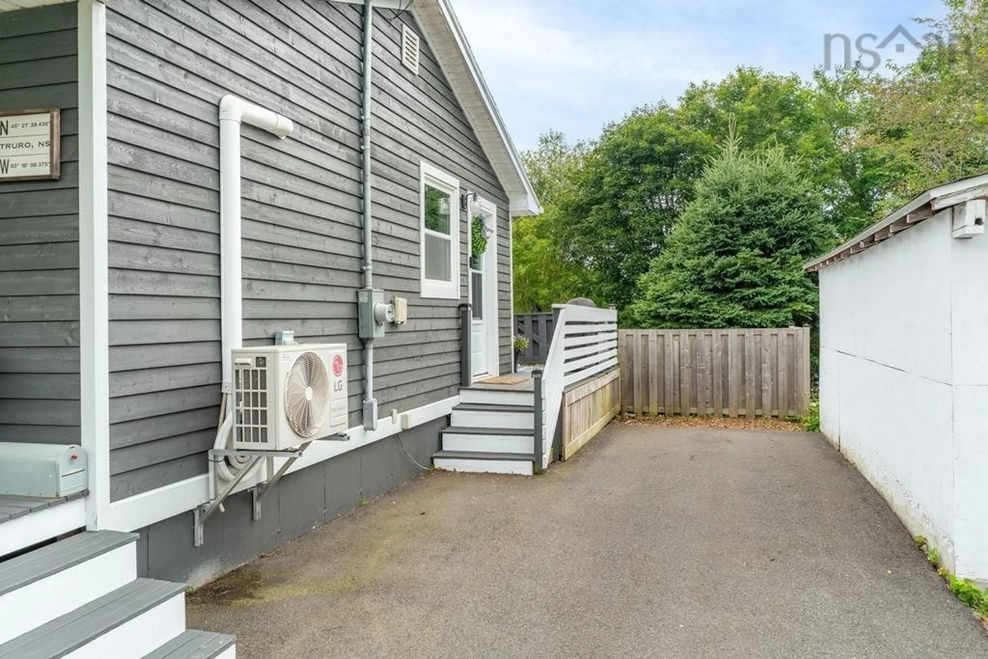 Patio, street for 50 Archibald St, Truro Nova Scotia B2N 4R4