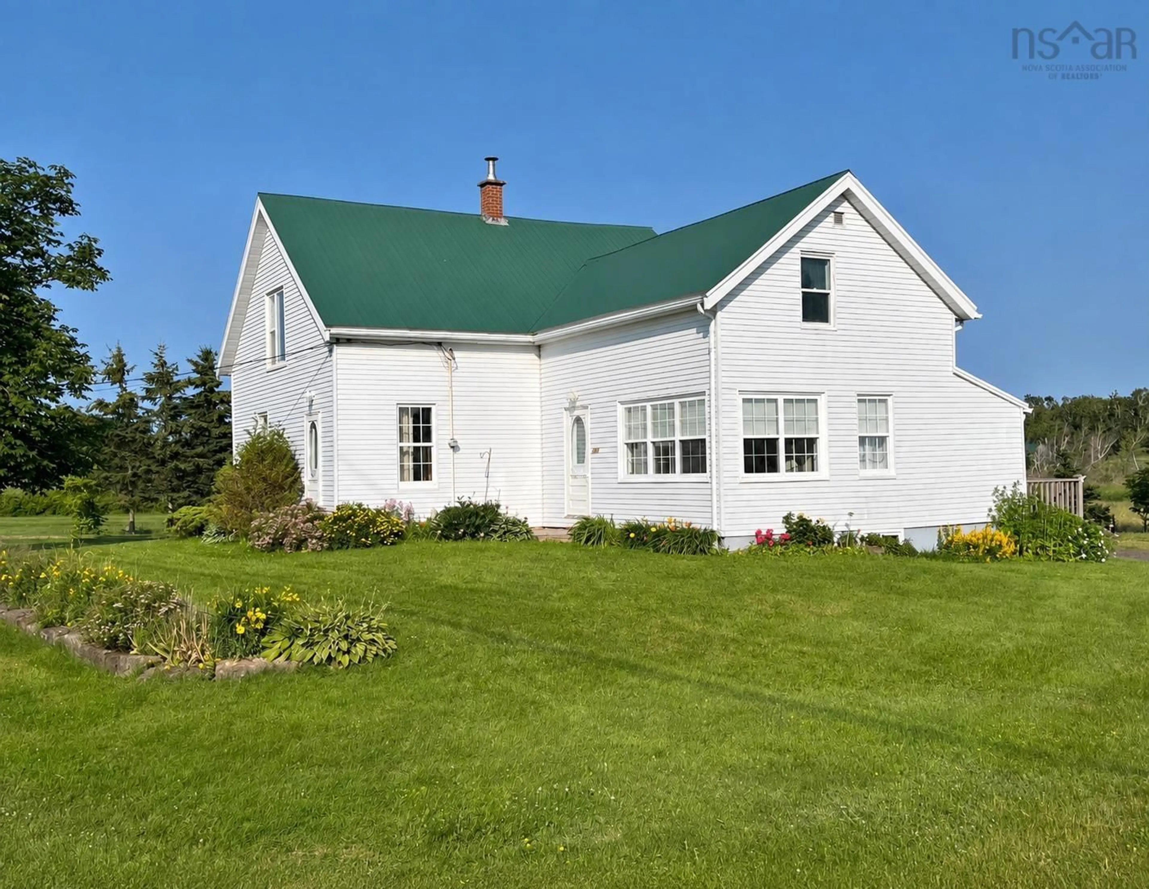 Home with vinyl exterior material, building for 4302 Highway 6, Brule Nova Scotia B0K 1V0