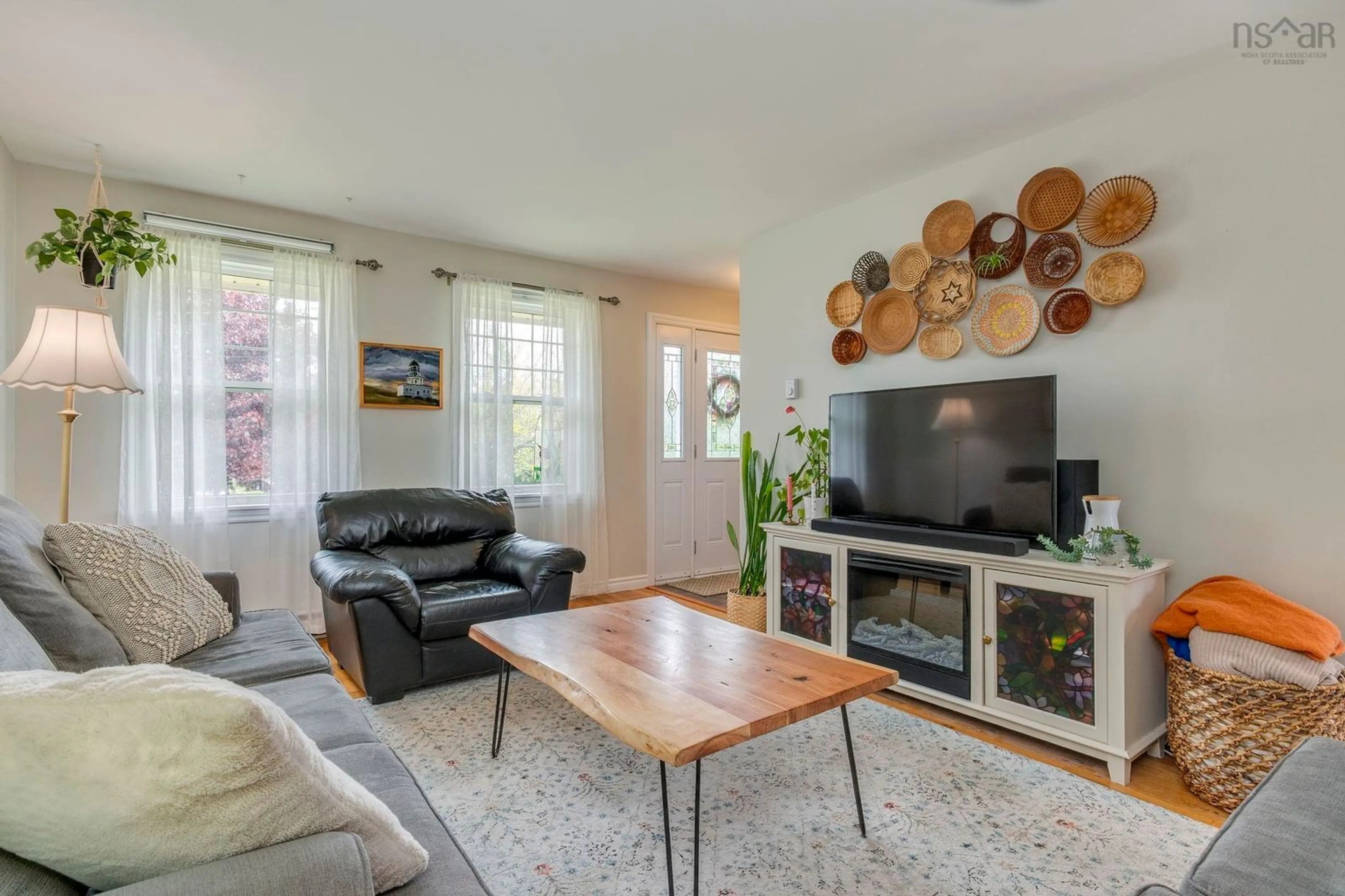 Living room with furniture, unknown for 140 Flagstone Dr, Dartmouth Nova Scotia B2V 1Z8