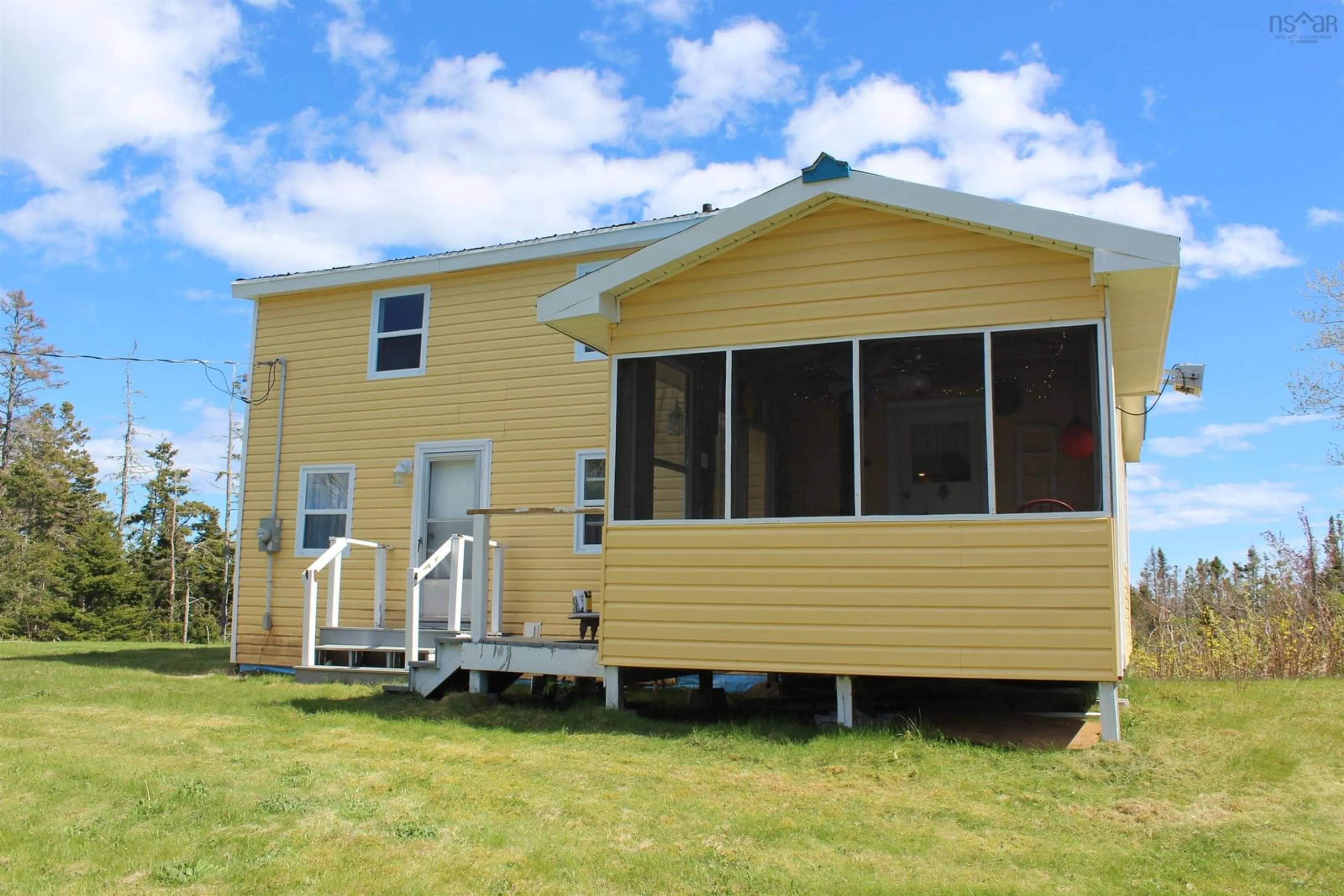 Home with vinyl exterior material, building for 1933 West Ship Harbour Rd, Debaies Cove Nova Scotia B0J 2L0