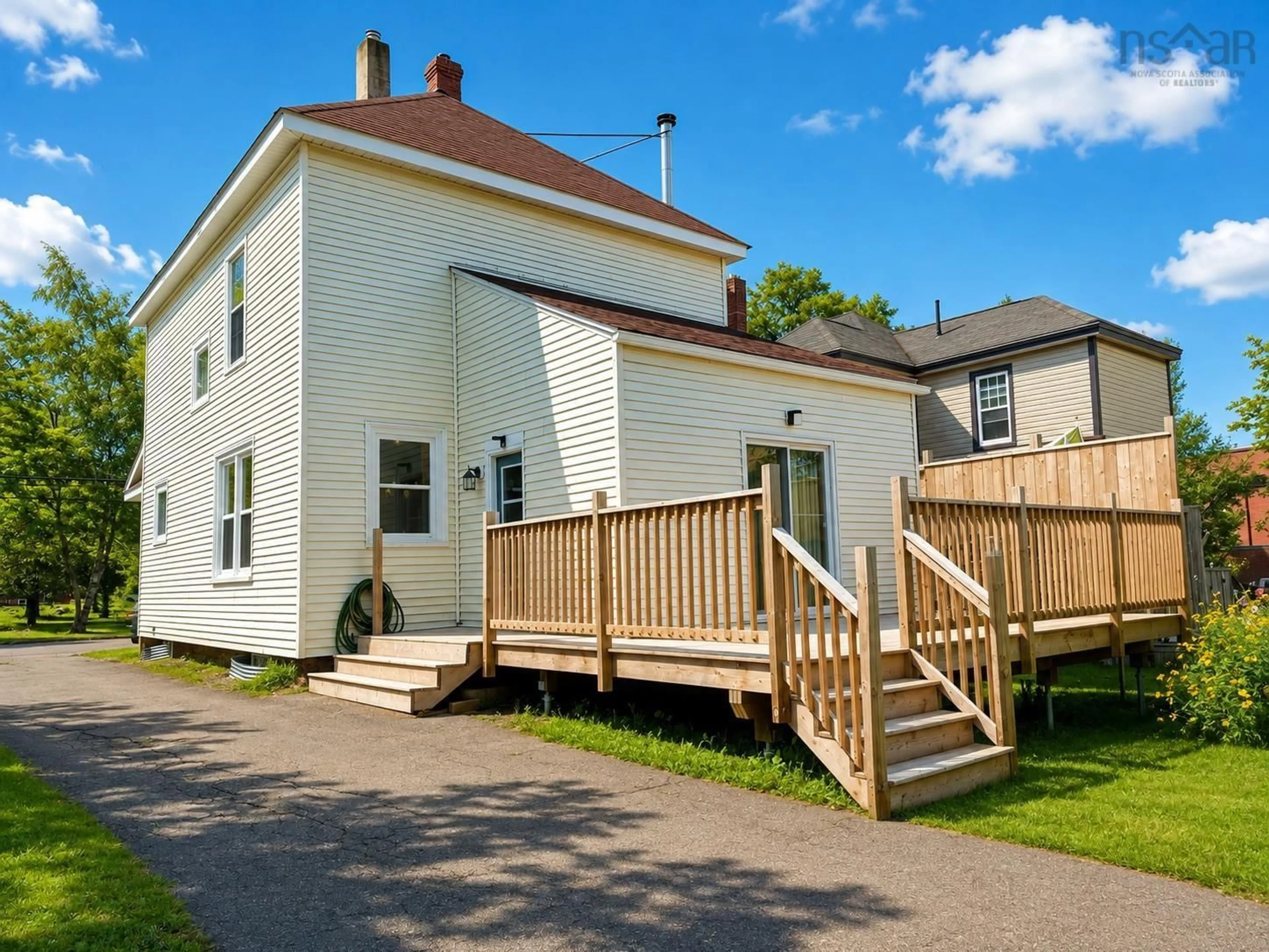 Unknown for 20 Agnew St, Amherst Nova Scotia B4H 2B6