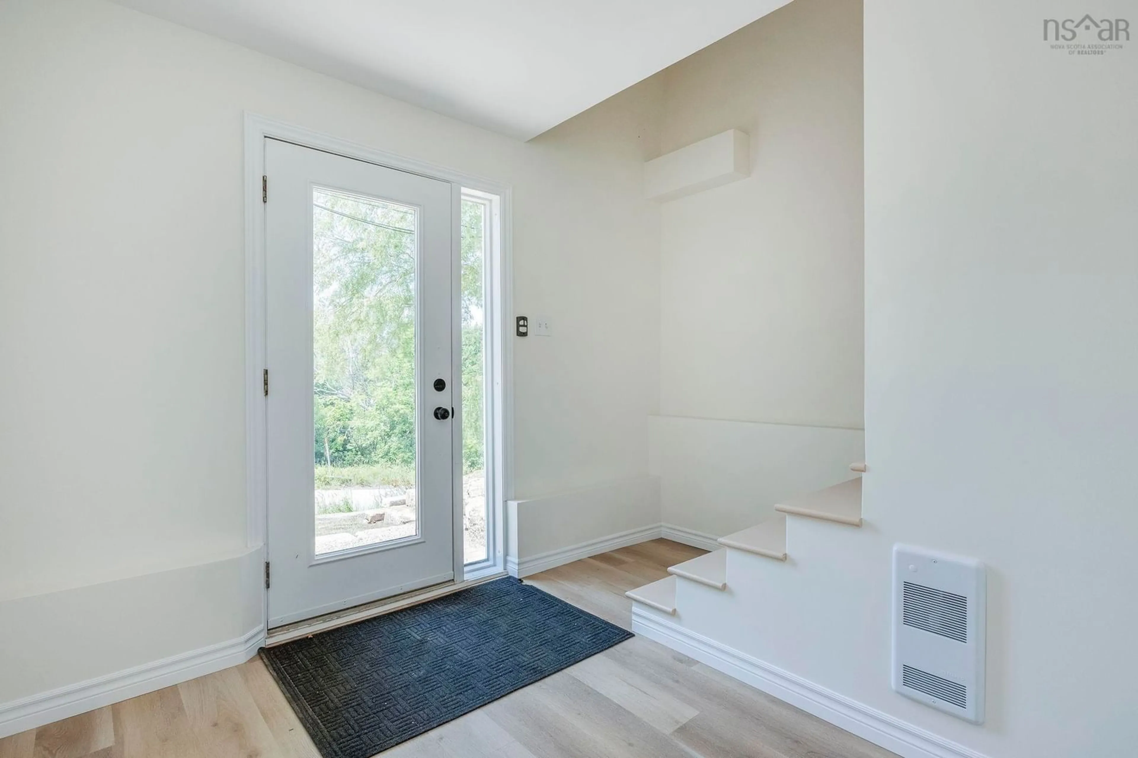 Indoor entryway for 638 Port Lorne Rd, Port Lorne Nova Scotia B0S 1R0