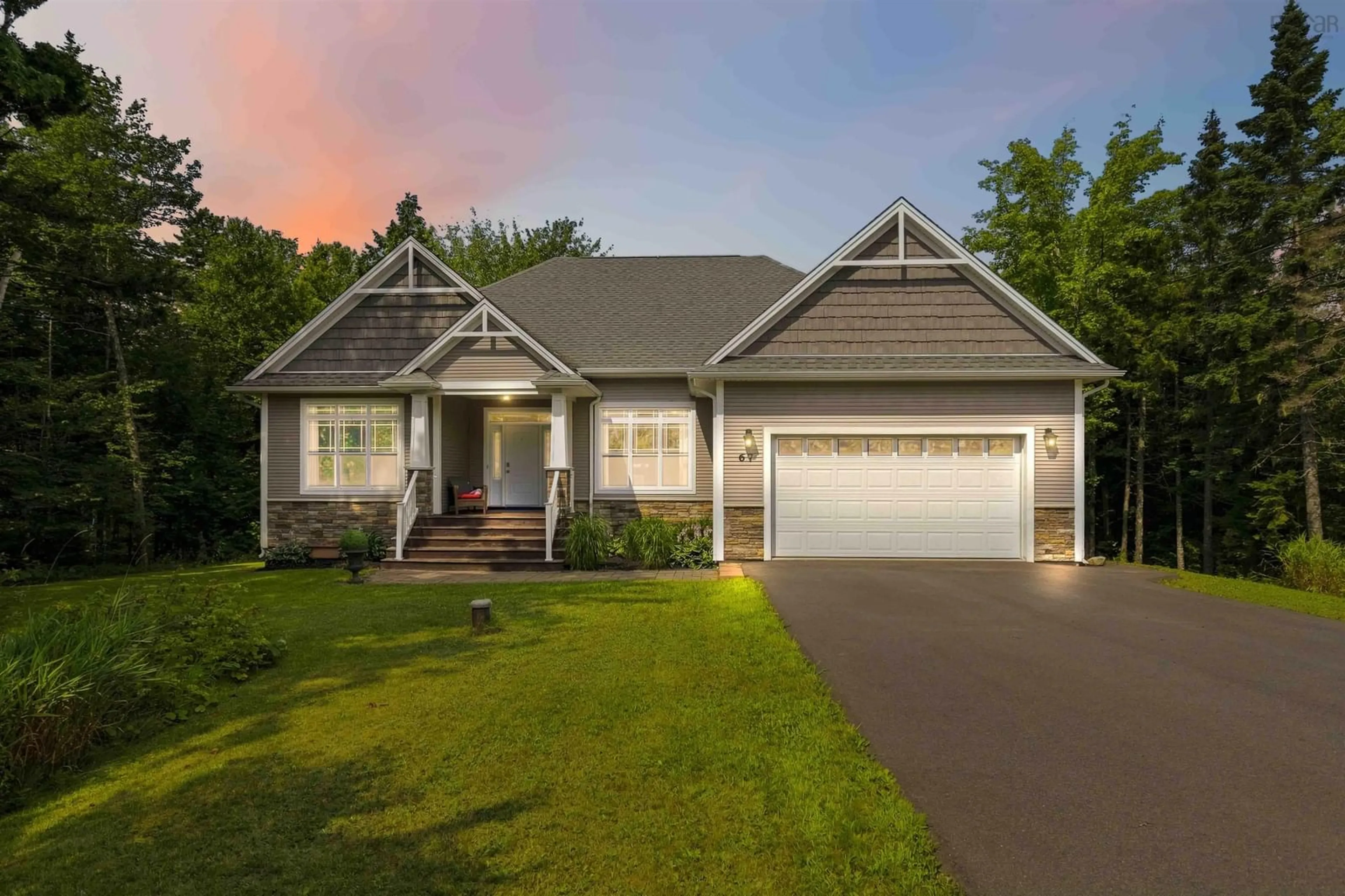 Home with vinyl exterior material, street for 67 Glencairn Ave, Fall River Nova Scotia B2T 0G8
