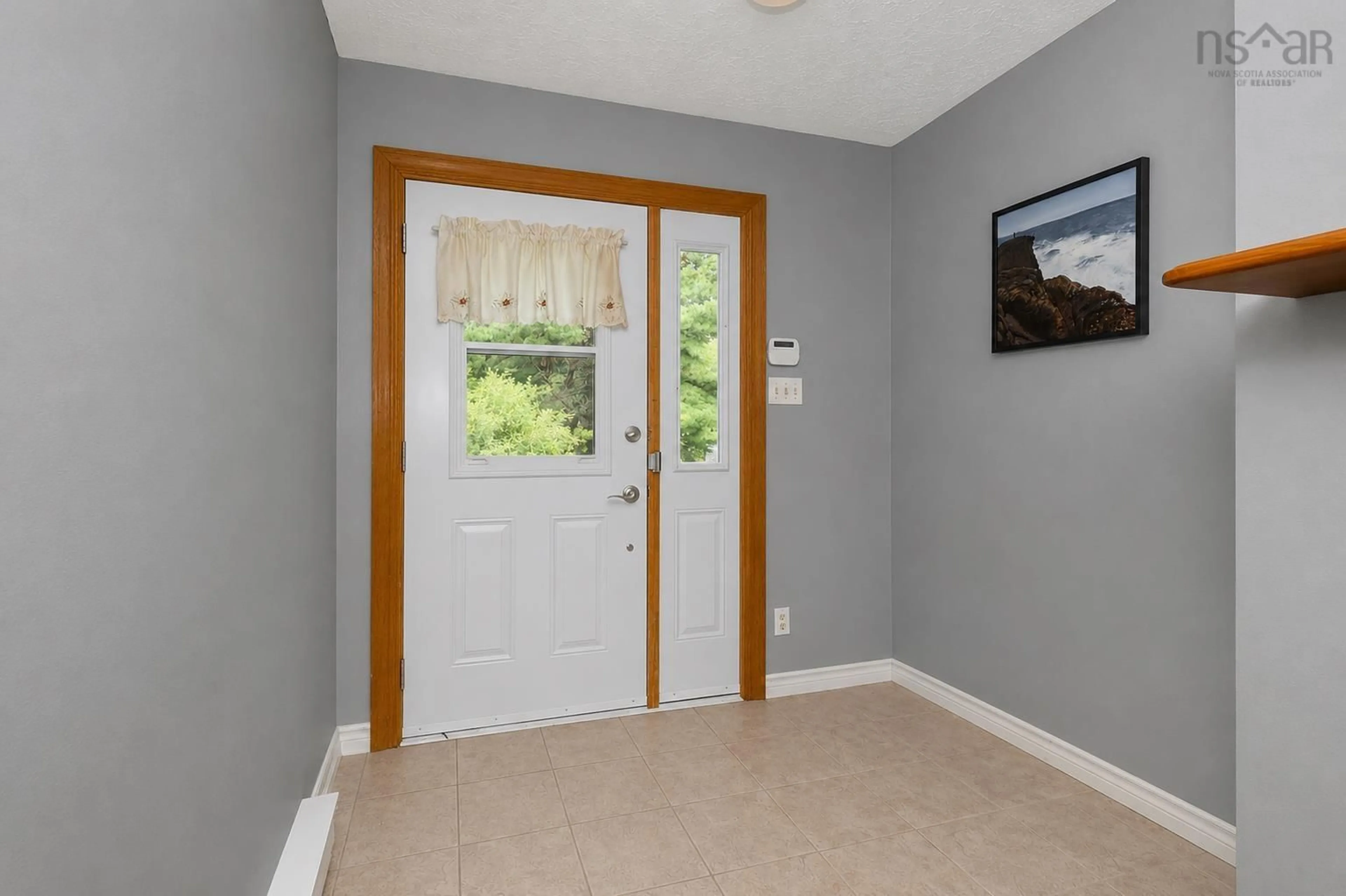 Indoor entryway for 830 Caribou Marsh Rd, Caribou Marsh Nova Scotia B1M 1B4