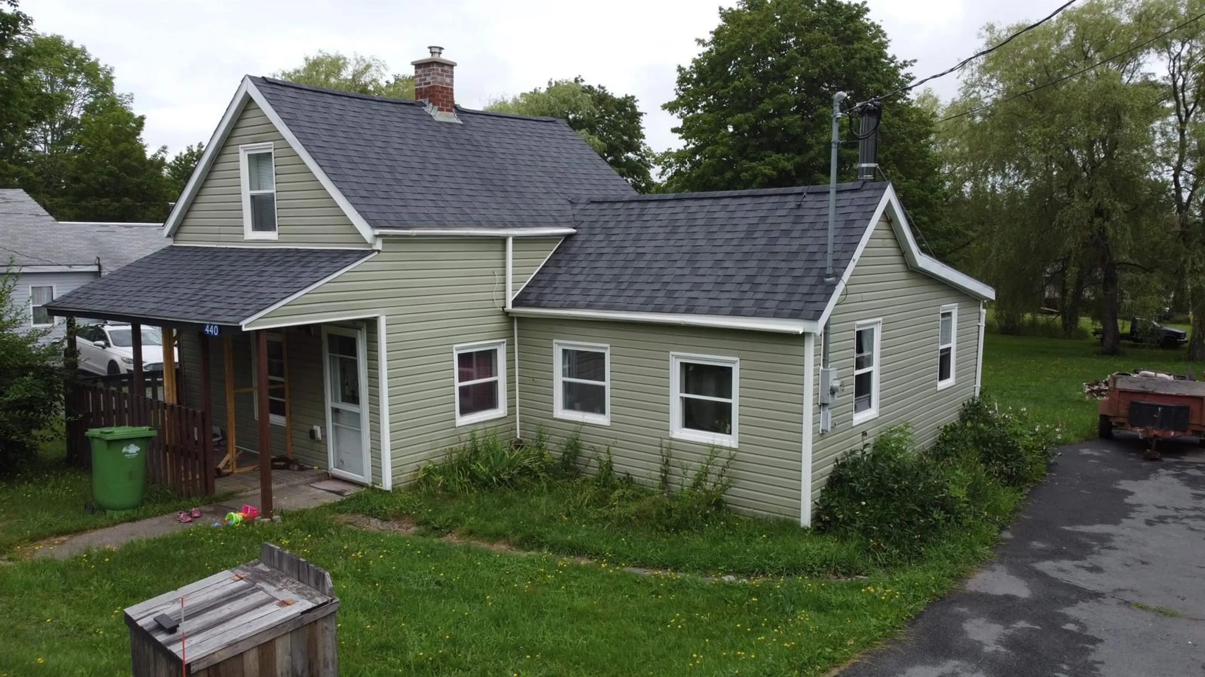 Home with vinyl exterior material, building for 440 Ellershouse Rd, Ellershouse Nova Scotia B0N 1L0