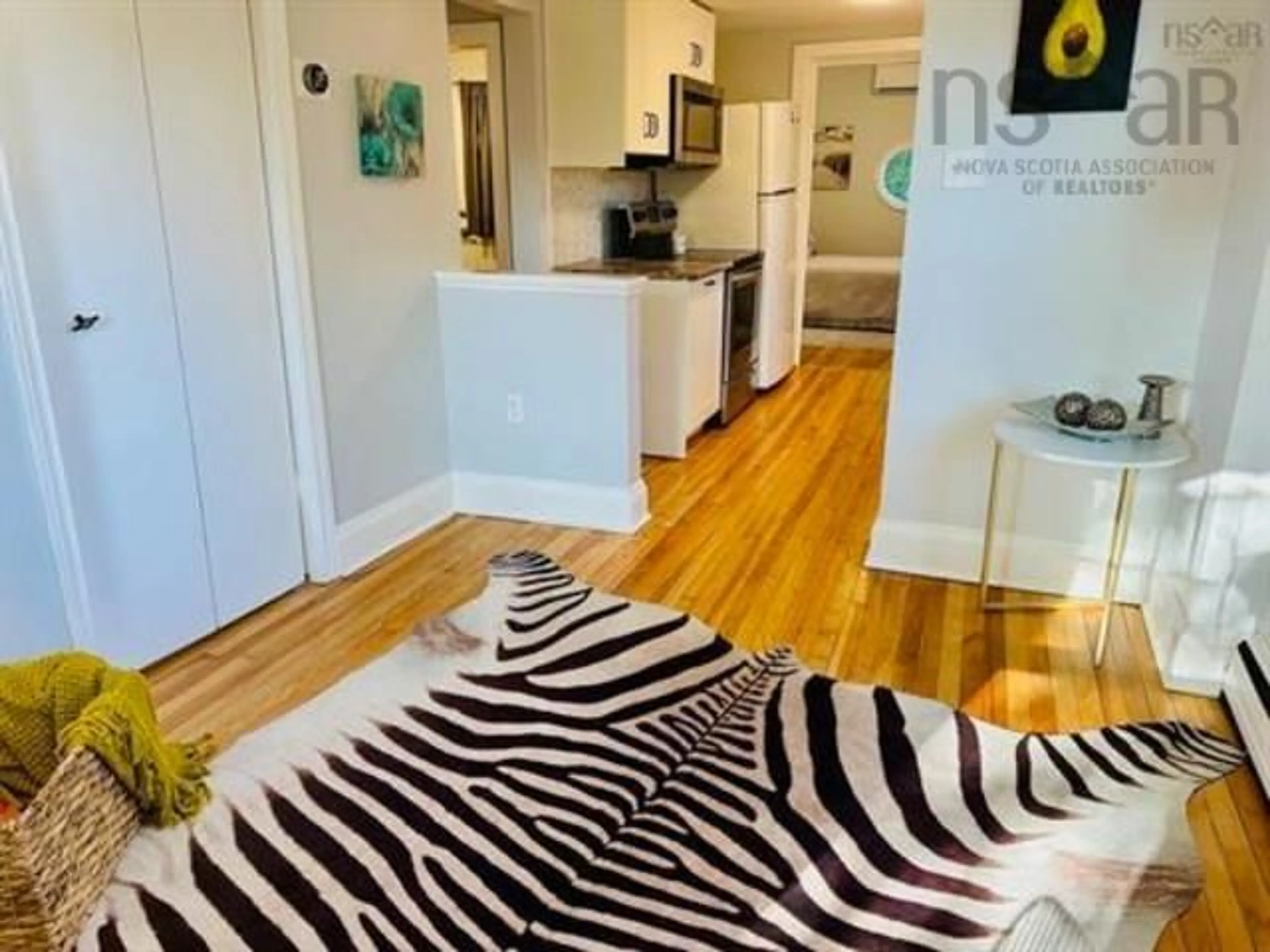 A pic of a room for 2079 & 2081 Poplar St, Halifax Nova Scotia B3L 2Y6