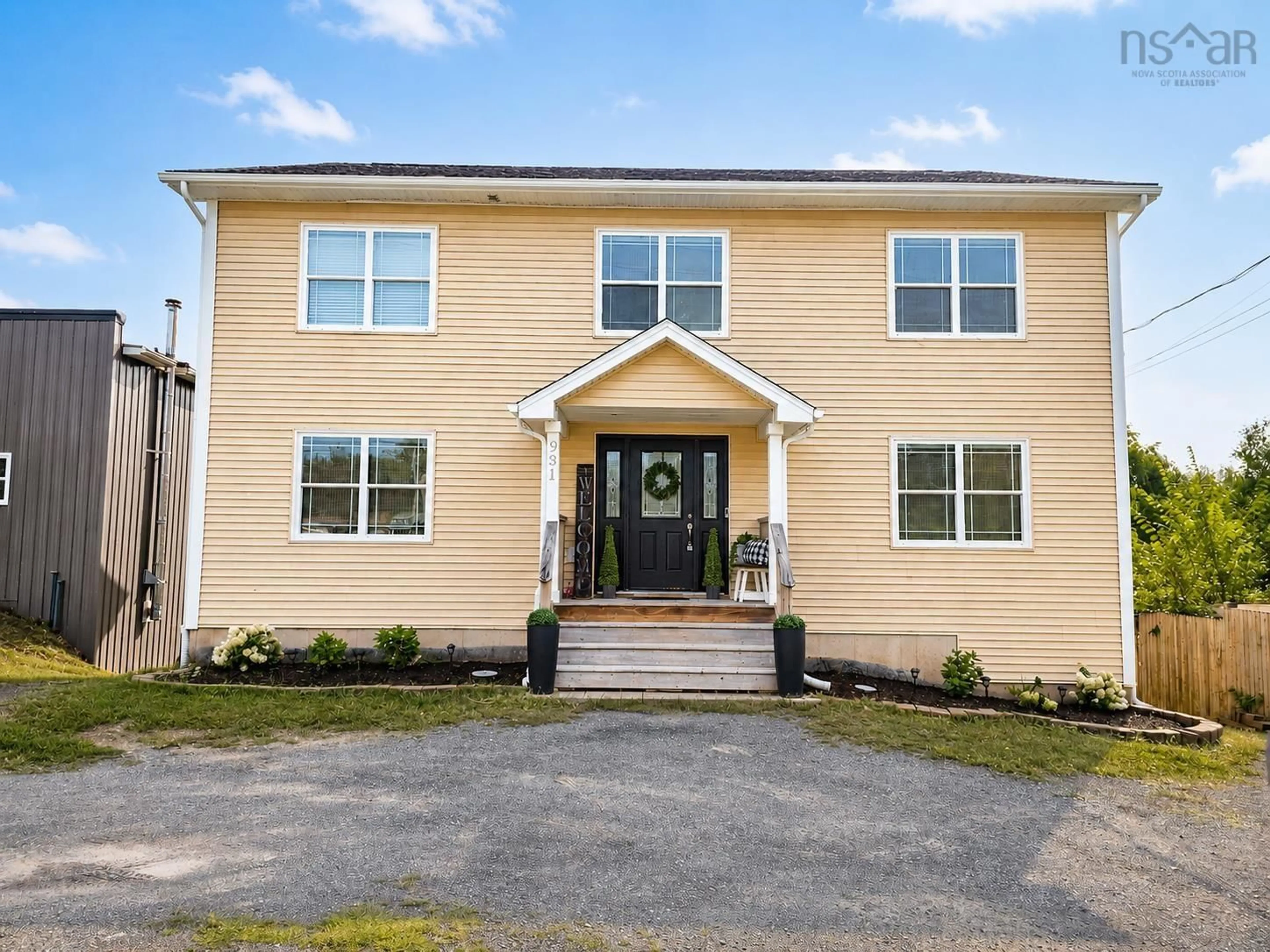 Unknown for 931 King St, Windsor Nova Scotia B0N 2T0