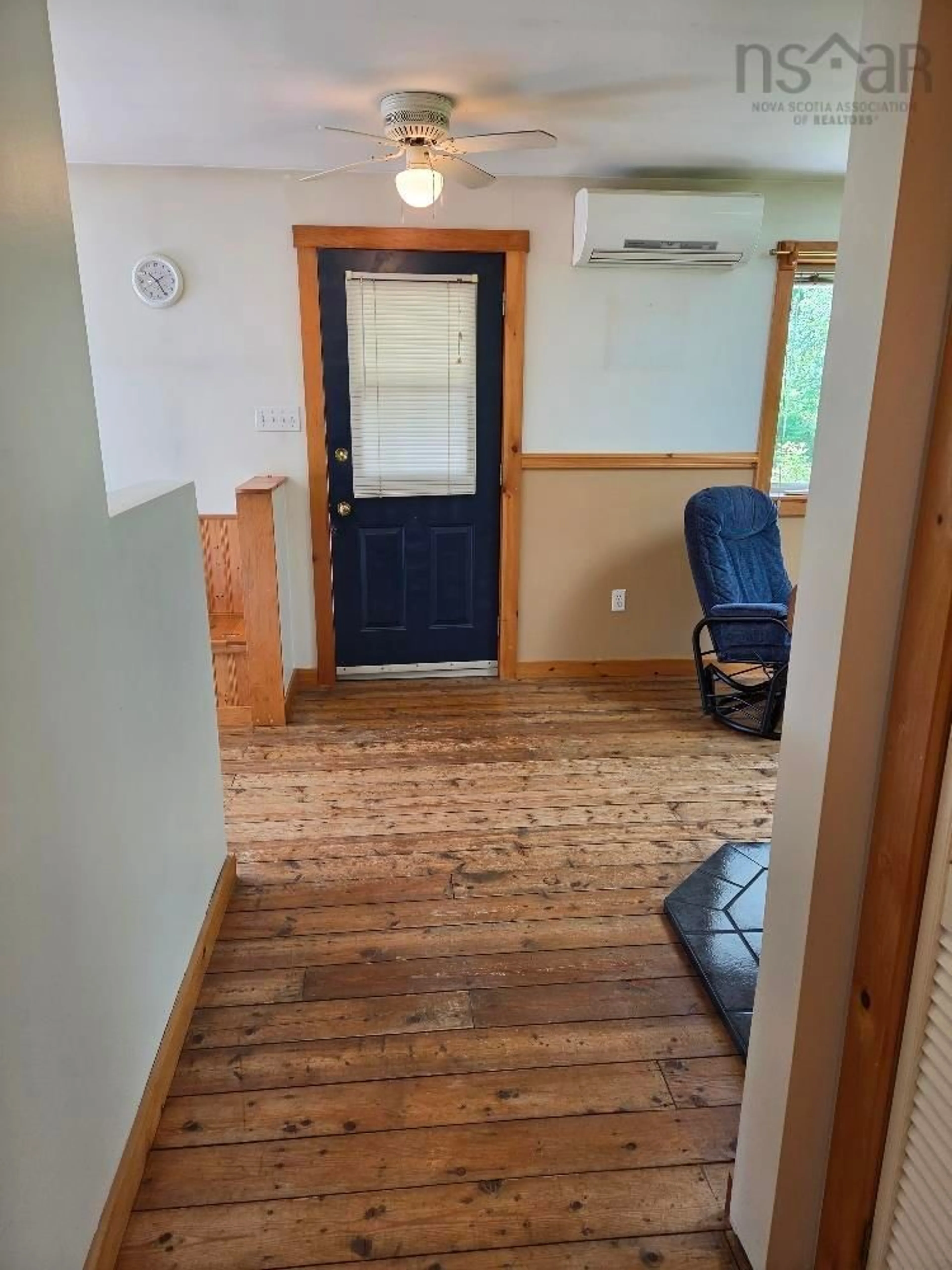 Indoor entryway for 9 Highway 256, East Earltown Nova Scotia B0K 1V0