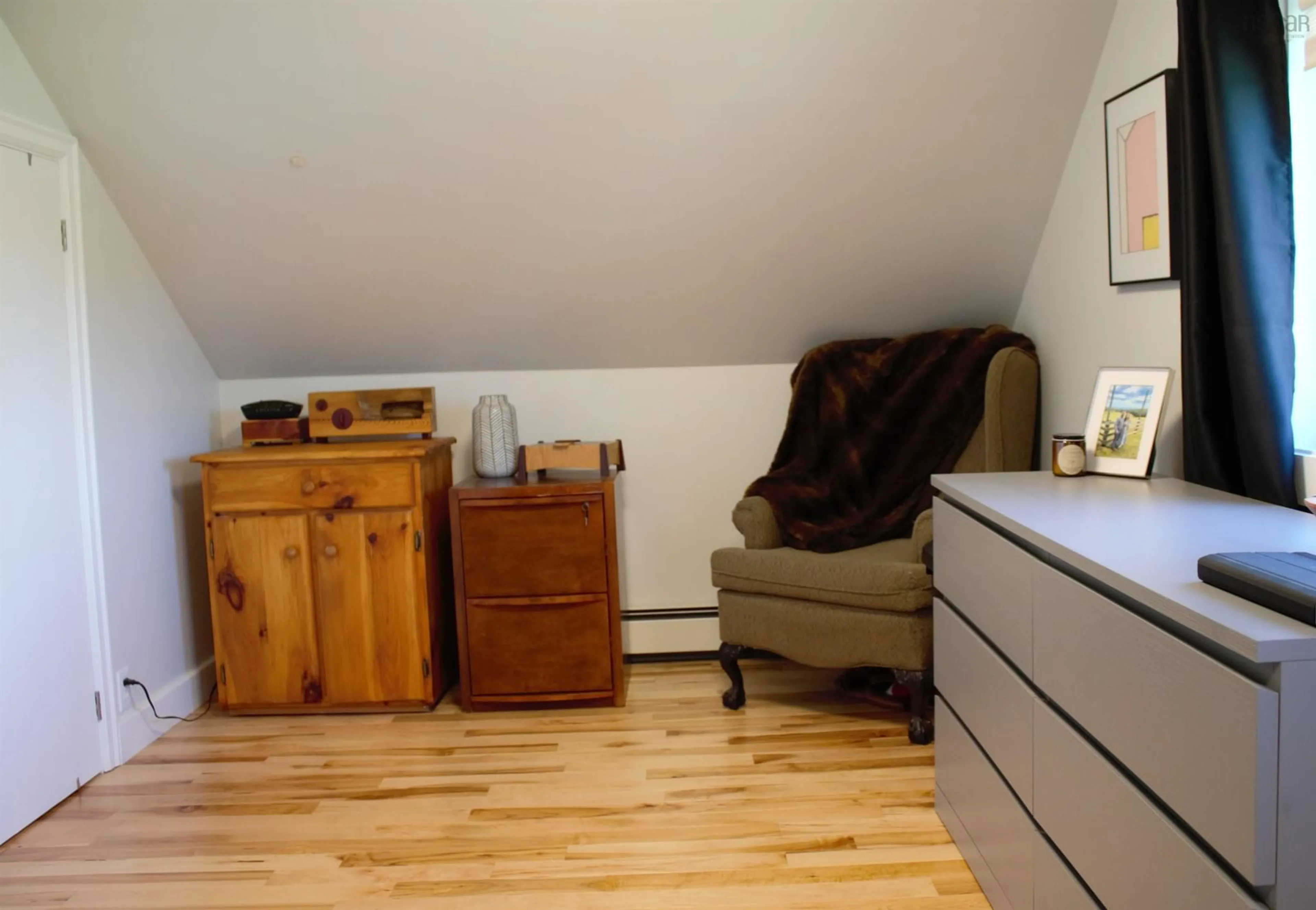 A pic of a room for 10 Town Lake Rd, Liverpool Nova Scotia B0T 1K0
