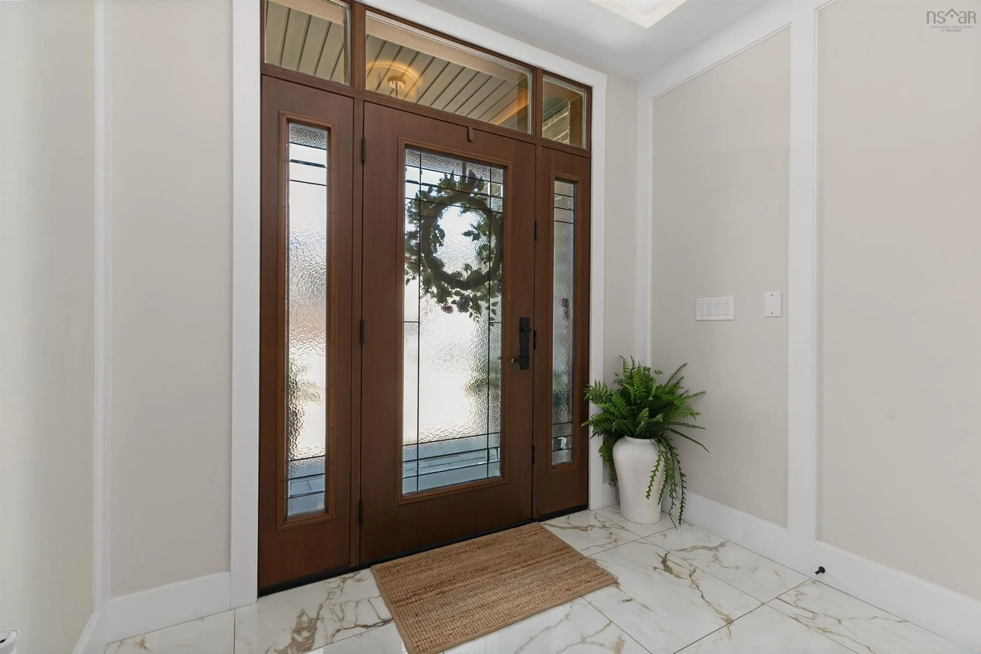 Indoor entryway for 26 Glissade Crt, Bedford Nova Scotia B4B 2K5