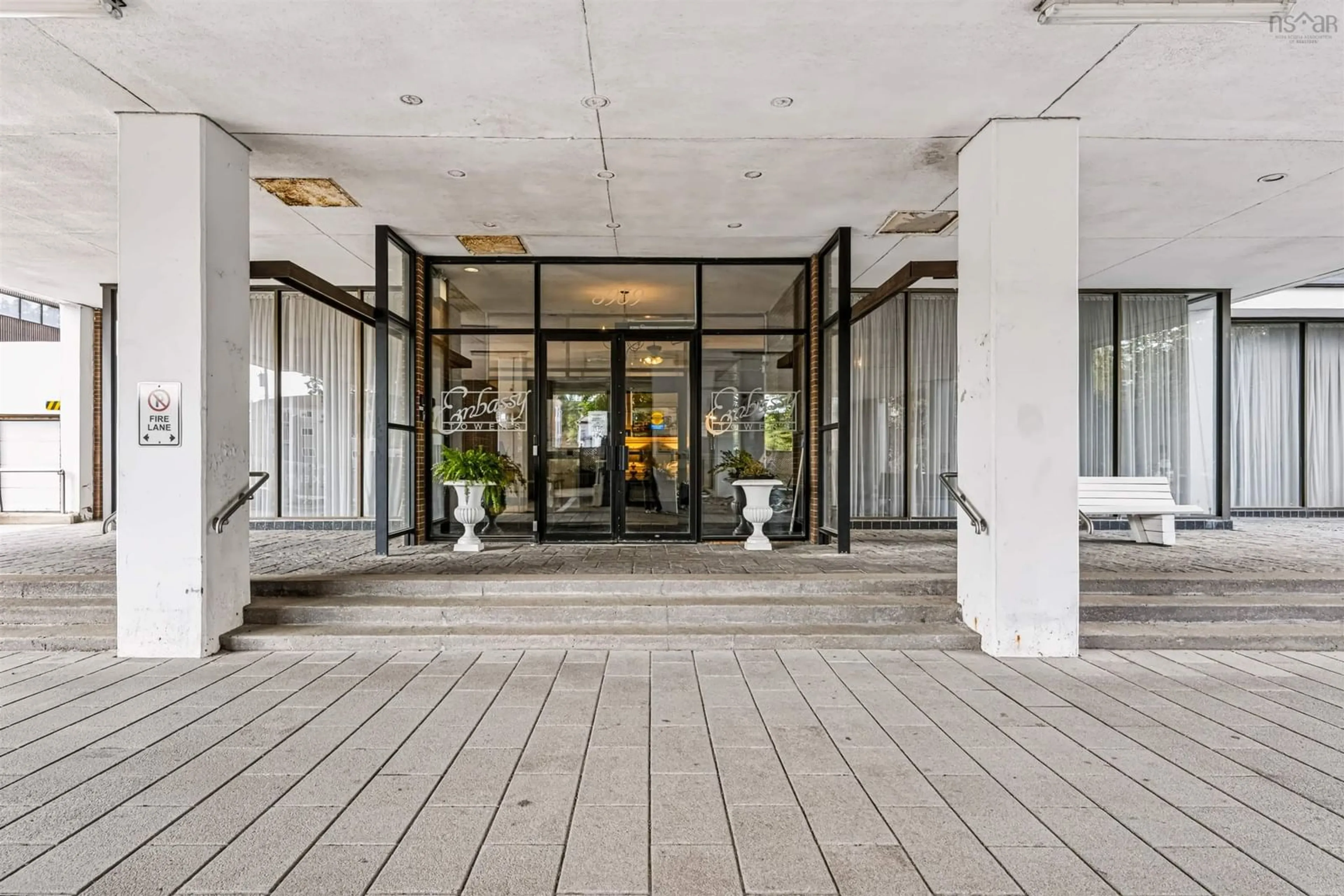 Lobby for 5959 Spring Garden Rd #510, Halifax Nova Scotia B3H 1Y5