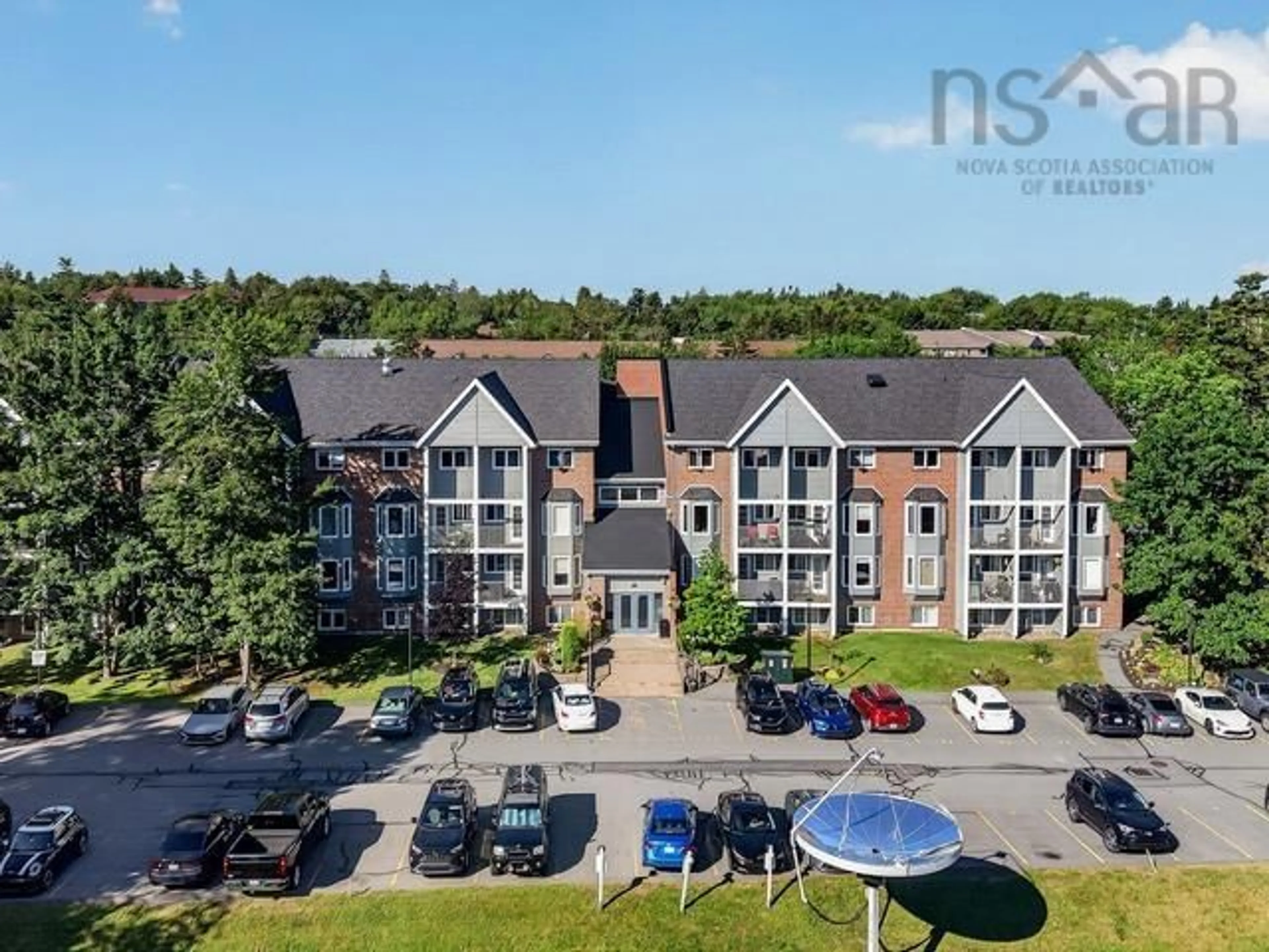 A pic from outside/outdoor area/front of a property/back of a property/a pic from drone, unknown for 15 Knightsridge Dr #201, Clayton Park Nova Scotia B3M 3S9