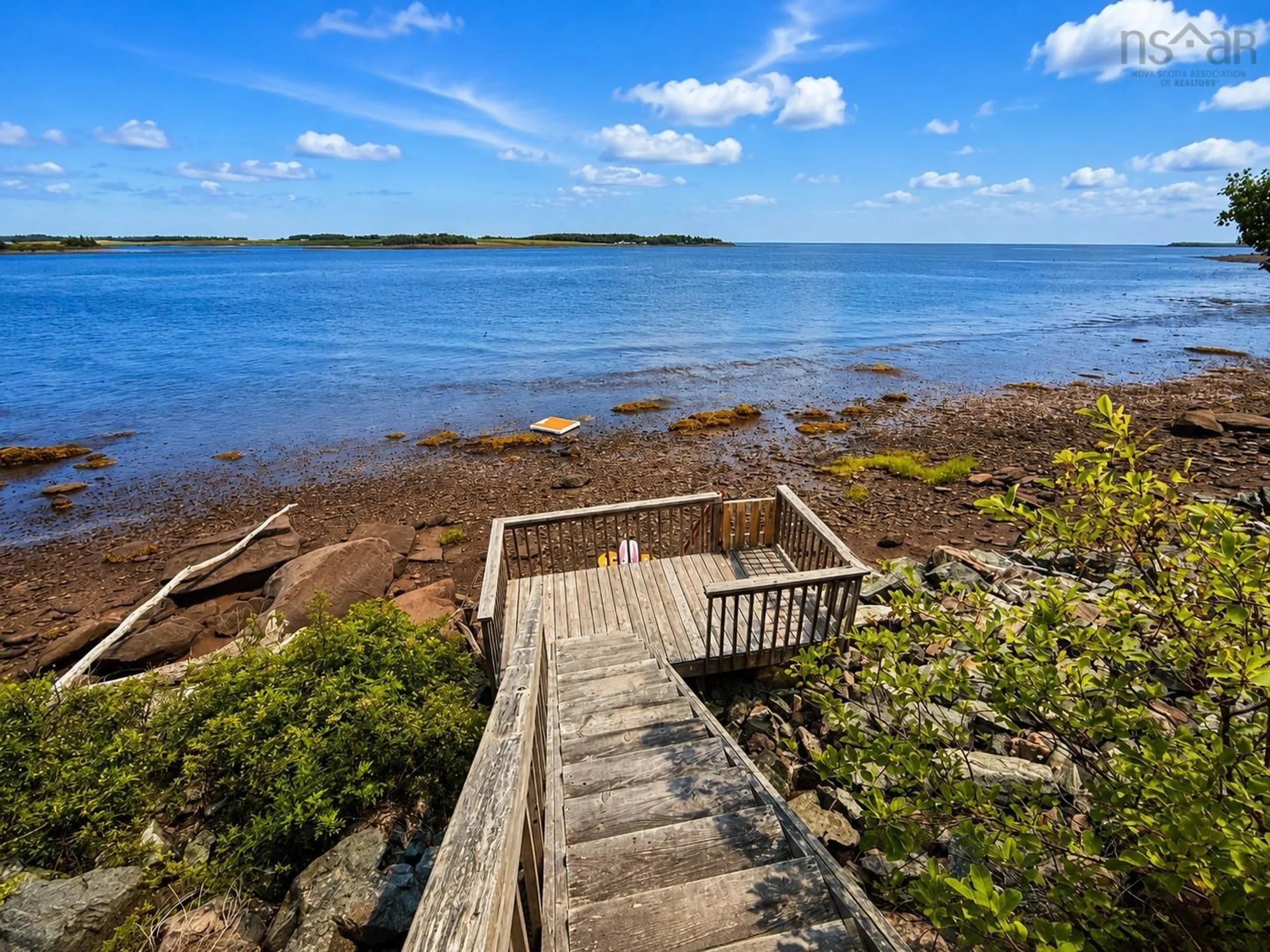 Stairs for 29 River Lane, Port Philip Nova Scotia B0K 1L0