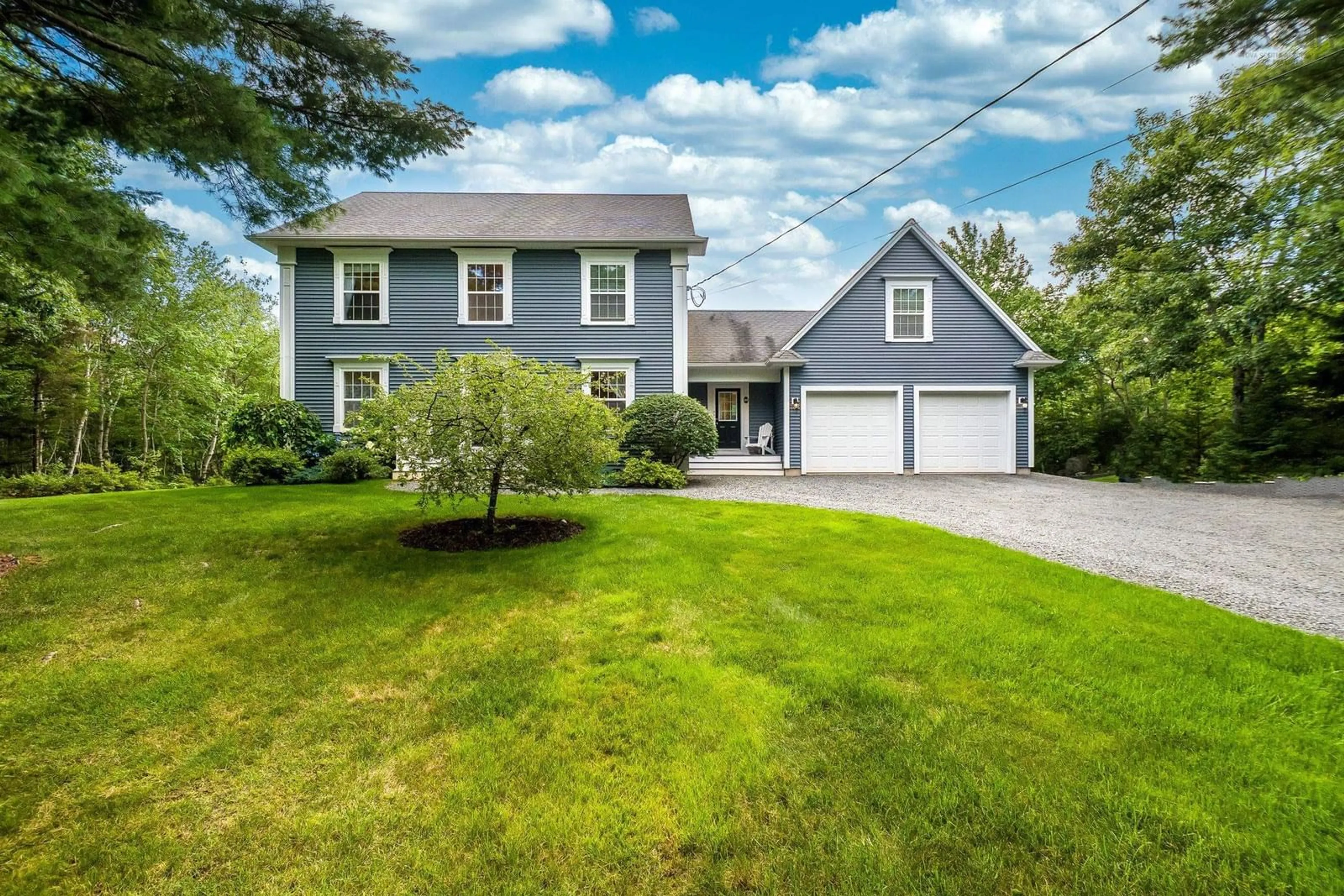 Home with vinyl exterior material, street for 95 Hurshman Dr, Upper Tantallon Nova Scotia B3Z 1L3