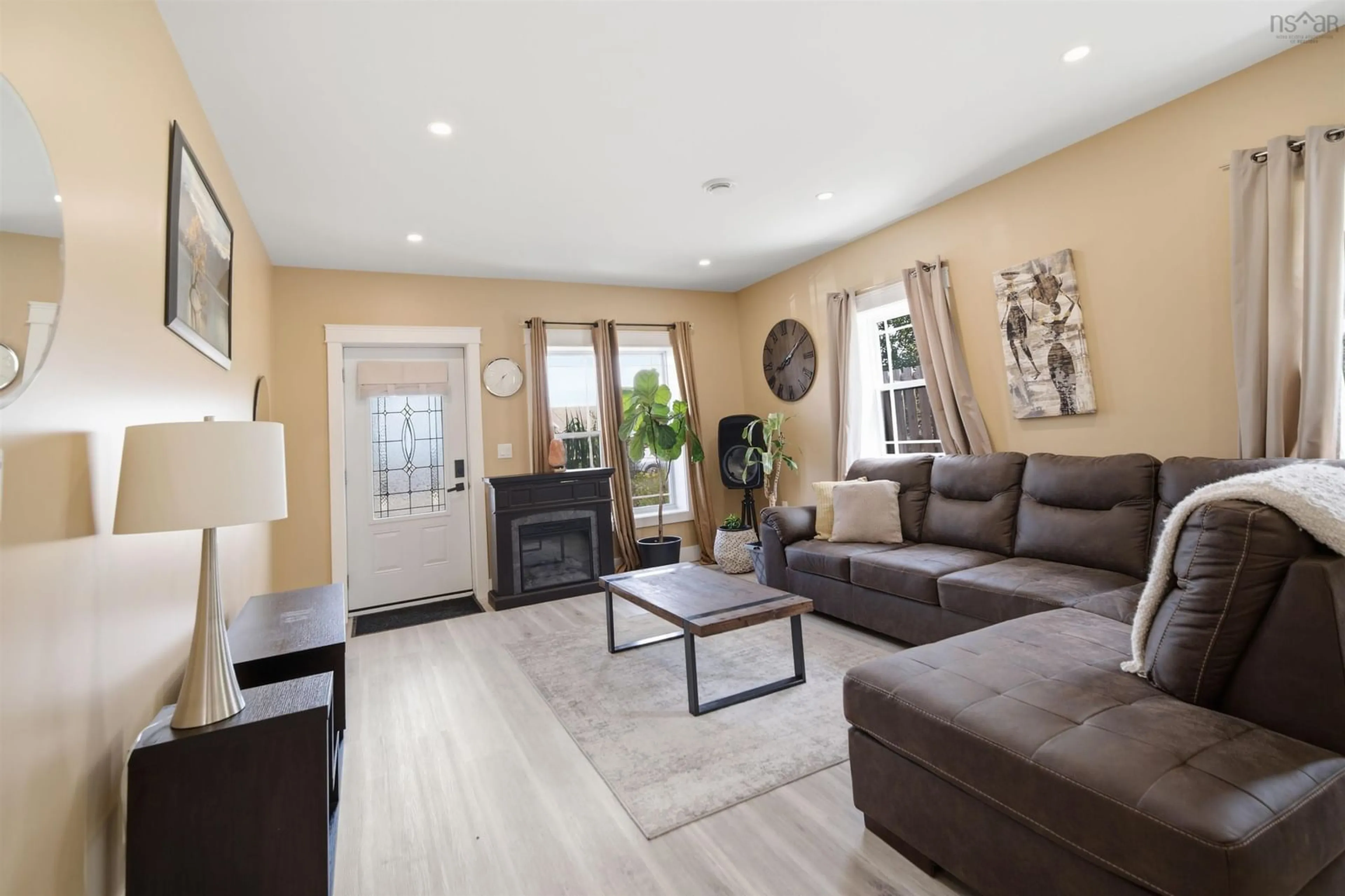 Living room with furniture, unknown for 520 Truro Heights Rd, Truro Heights Nova Scotia B6L 1Y1