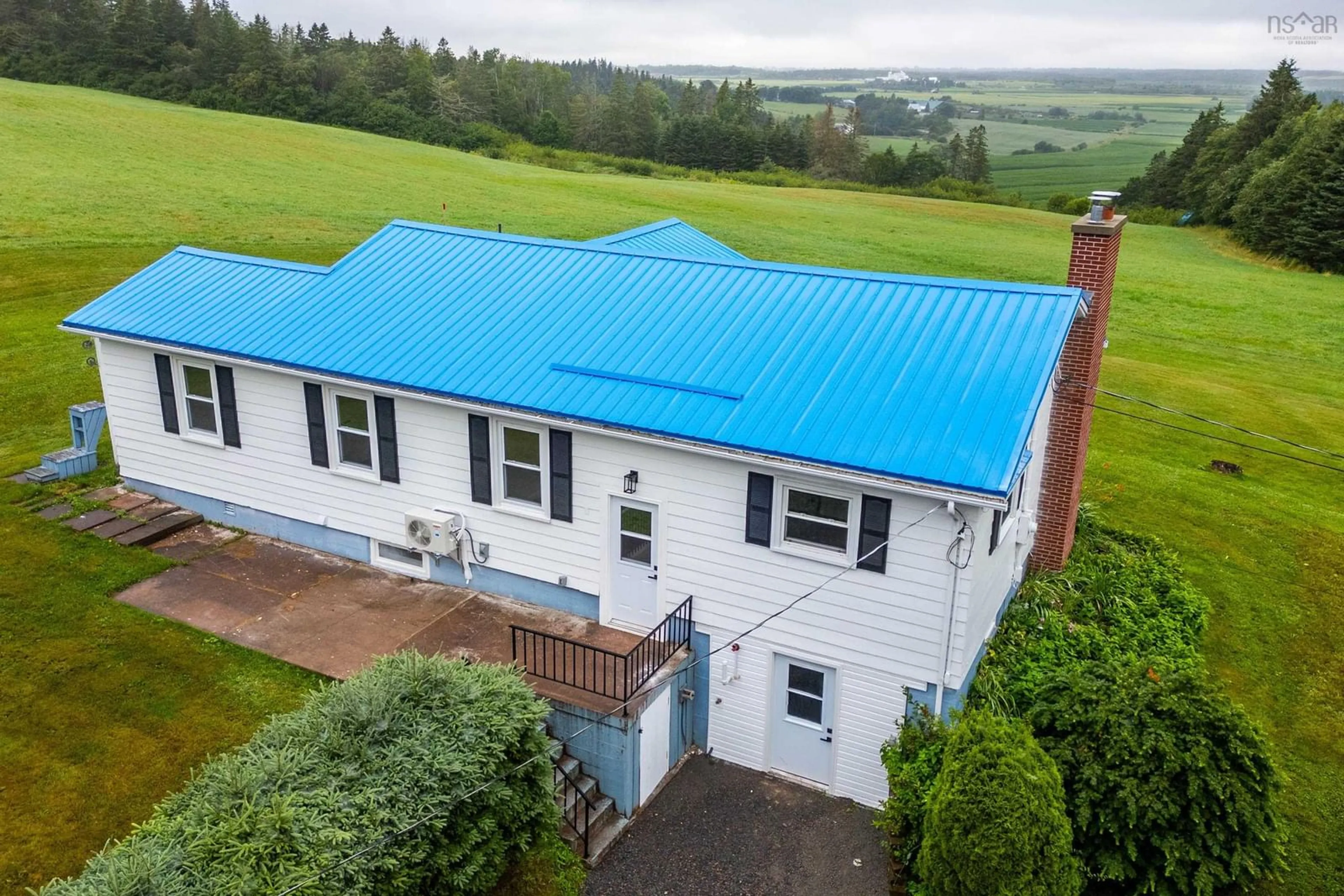 A pic from outside/outdoor area/front of a property/back of a property/a pic from drone, building for 18785 Highway 2, Fenwick Nova Scotia B0L 1C0