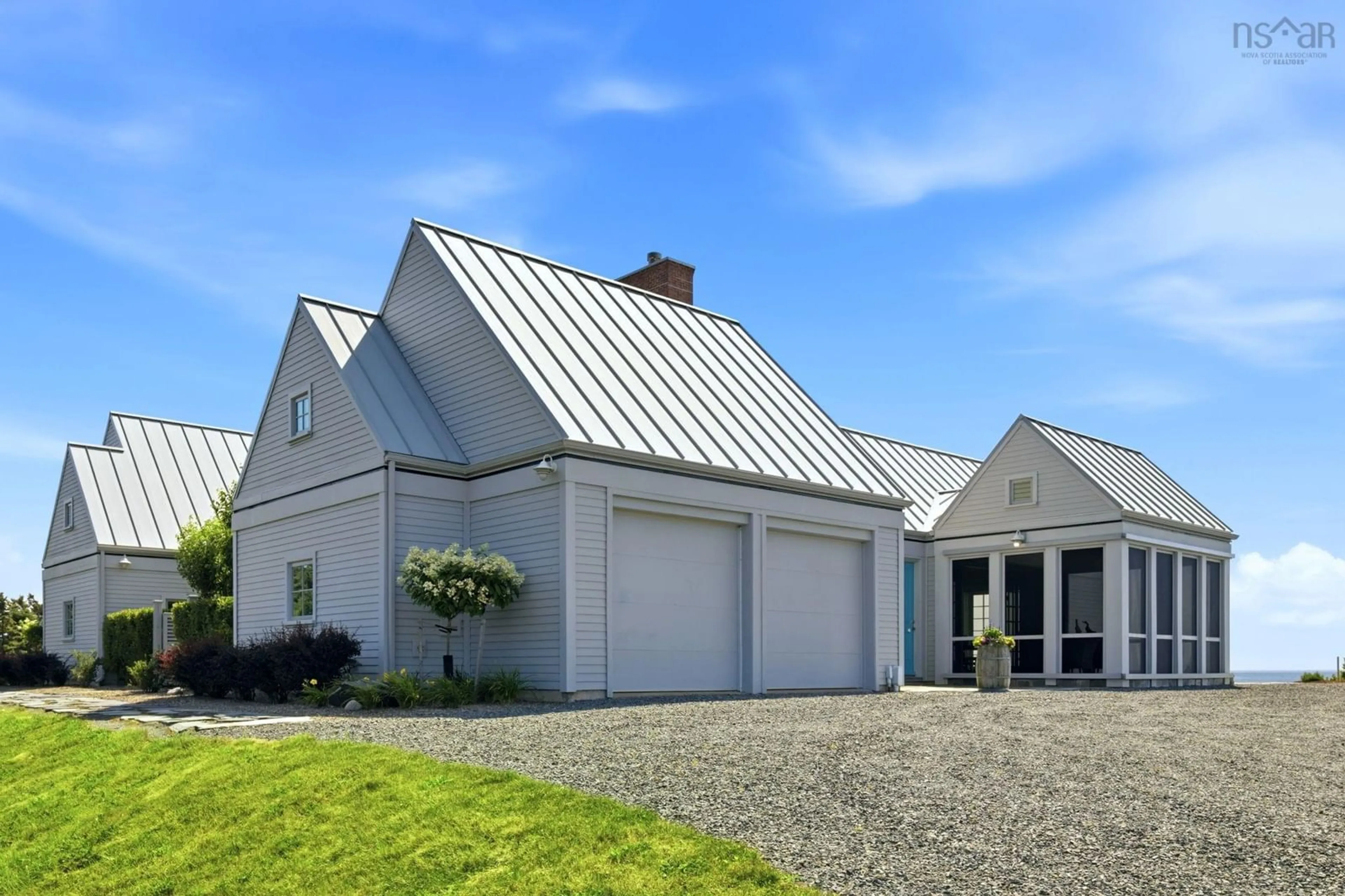 Home with vinyl exterior material, street for 604 Middle Rd, Kingsburg Nova Scotia B0J 2X0