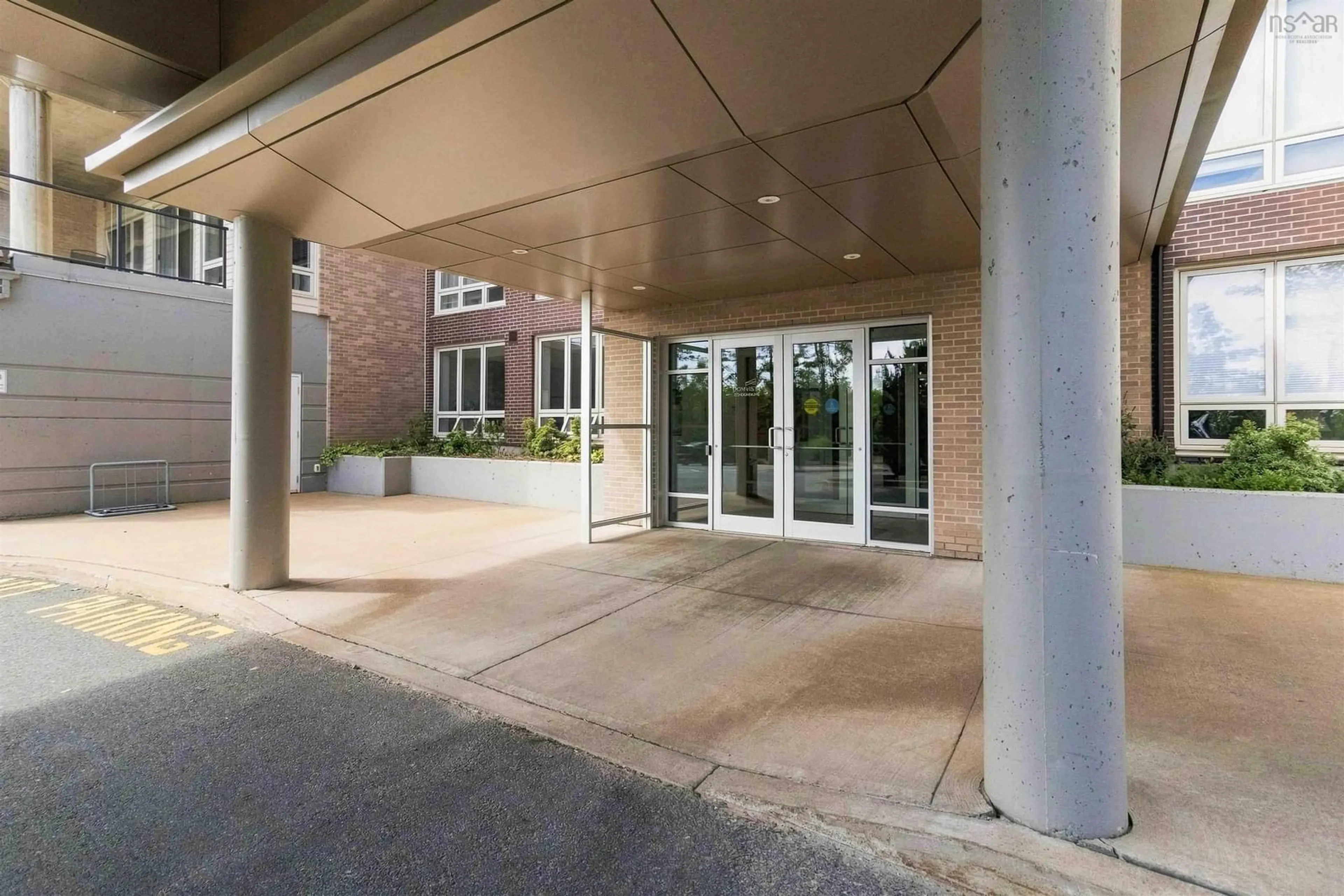 Indoor foyer for 267 Gary Martin Dr #303, Bedford Nova Scotia B4B 0P5