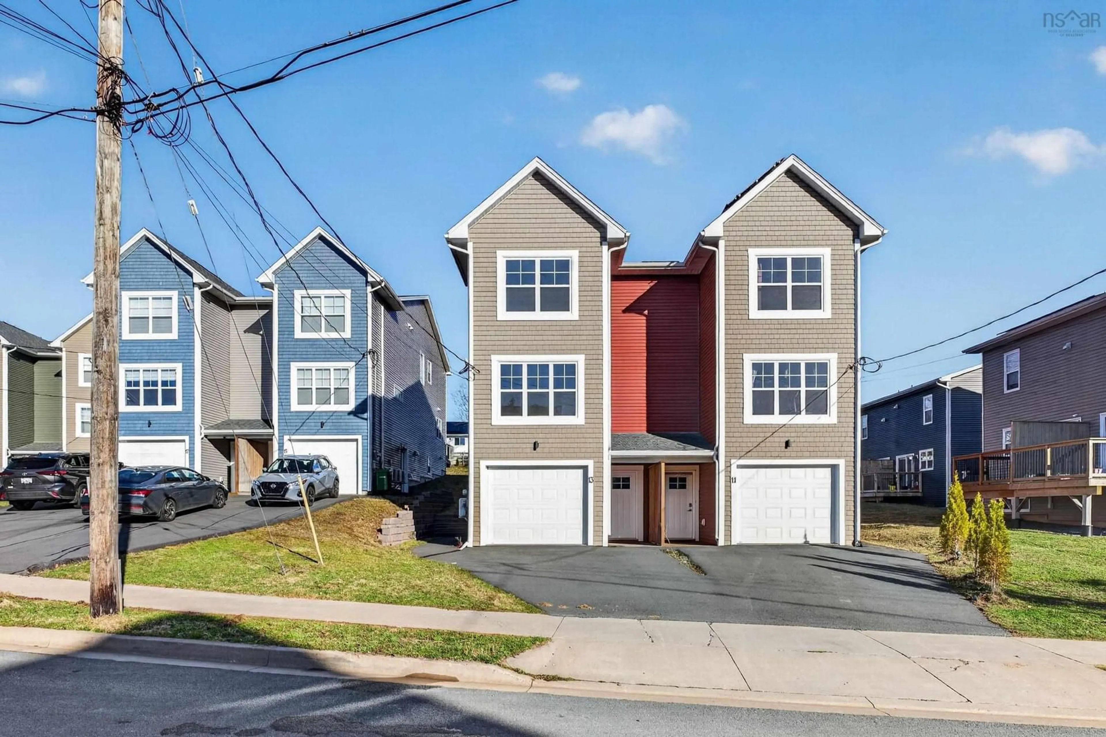 Home with vinyl exterior material, street for 13 Trout Run, Halifax Nova Scotia B3R 0C4
