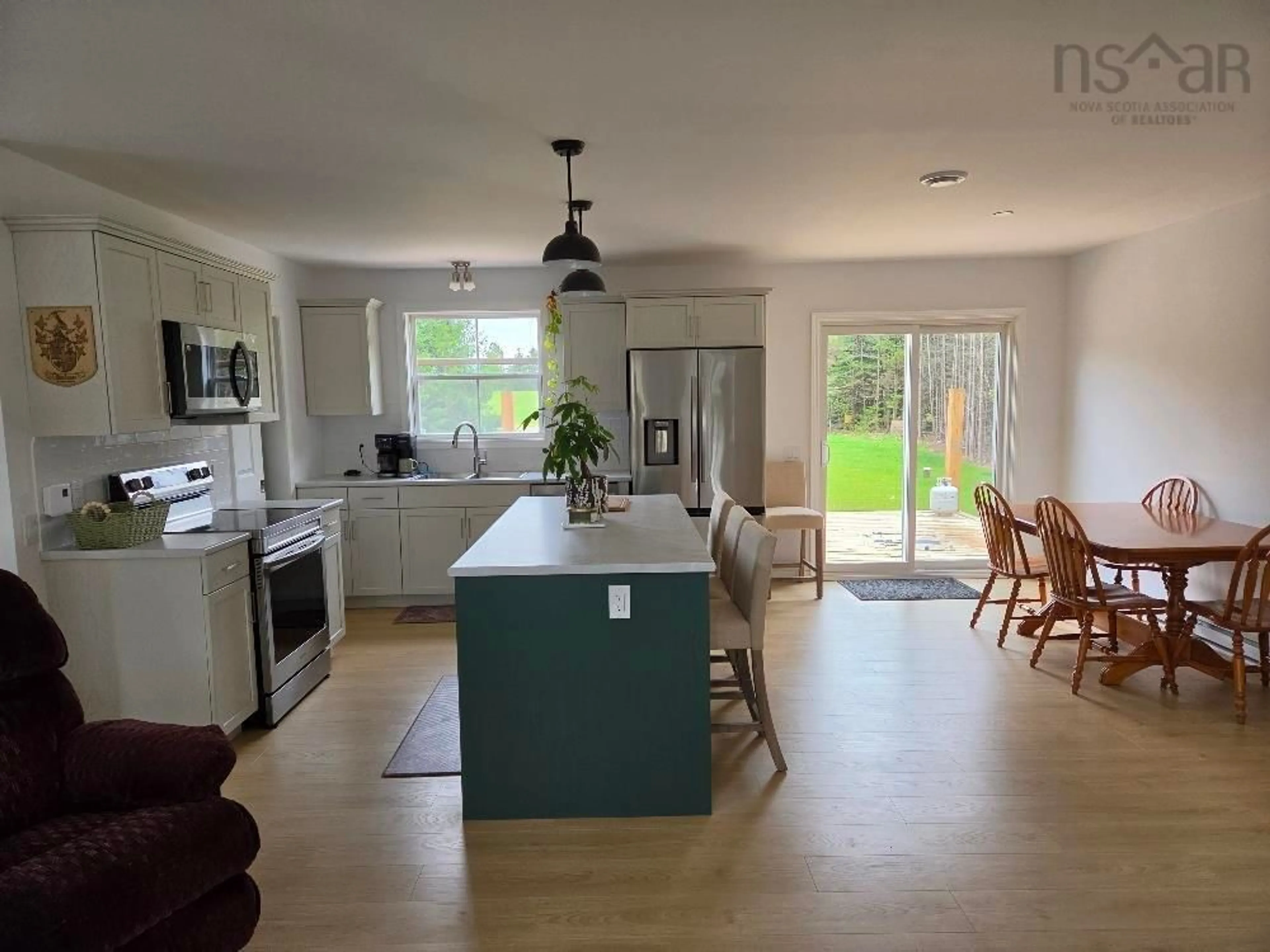 Open concept kitchen, unknown for 10966 Highway 2 Masstown, Masstown Nova Scotia B0M 1G0