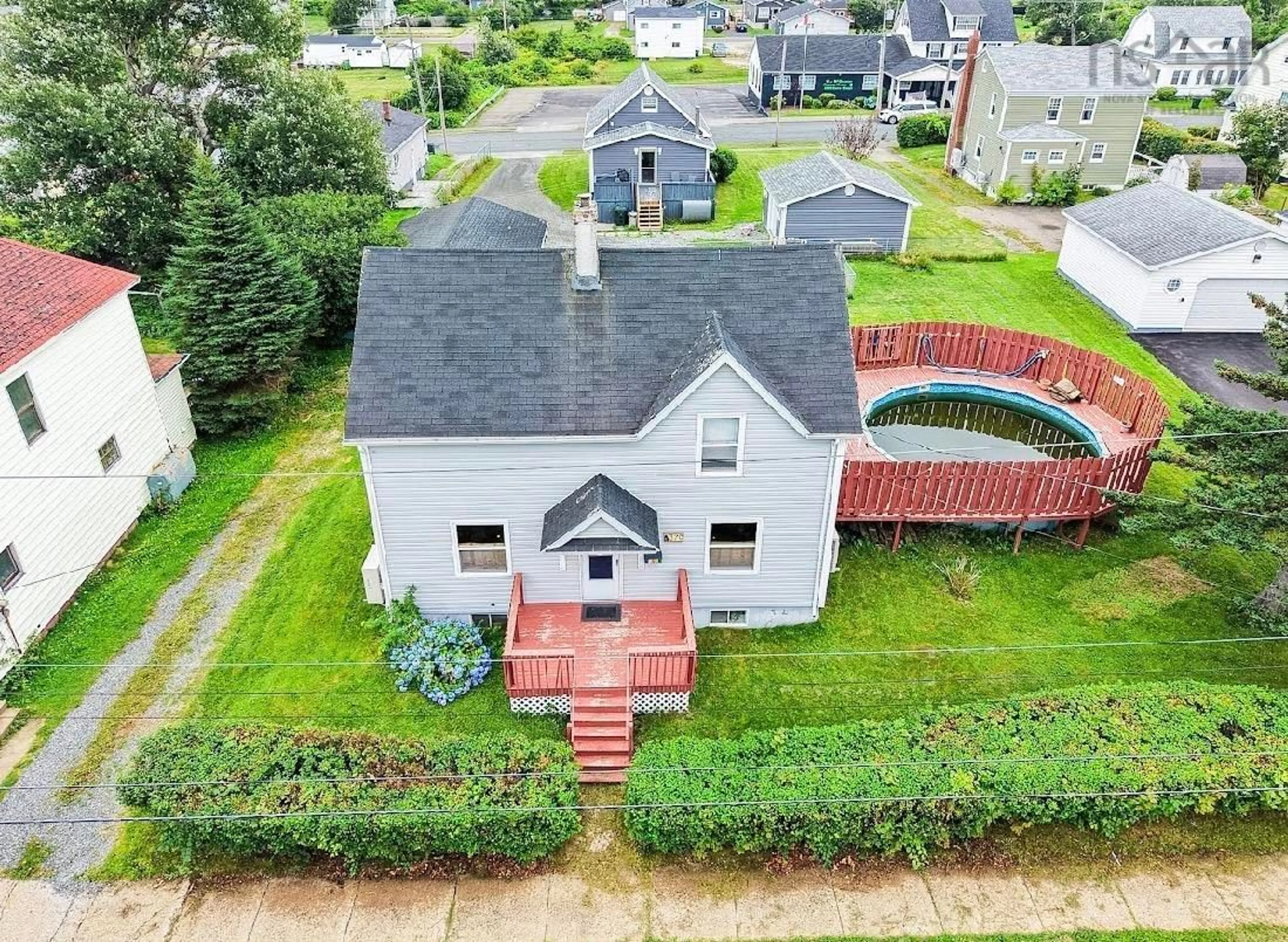 A pic from outside/outdoor area/front of a property/back of a property/a pic from drone, street for 370 Hudson St, New Waterford Nova Scotia B1H 3P6