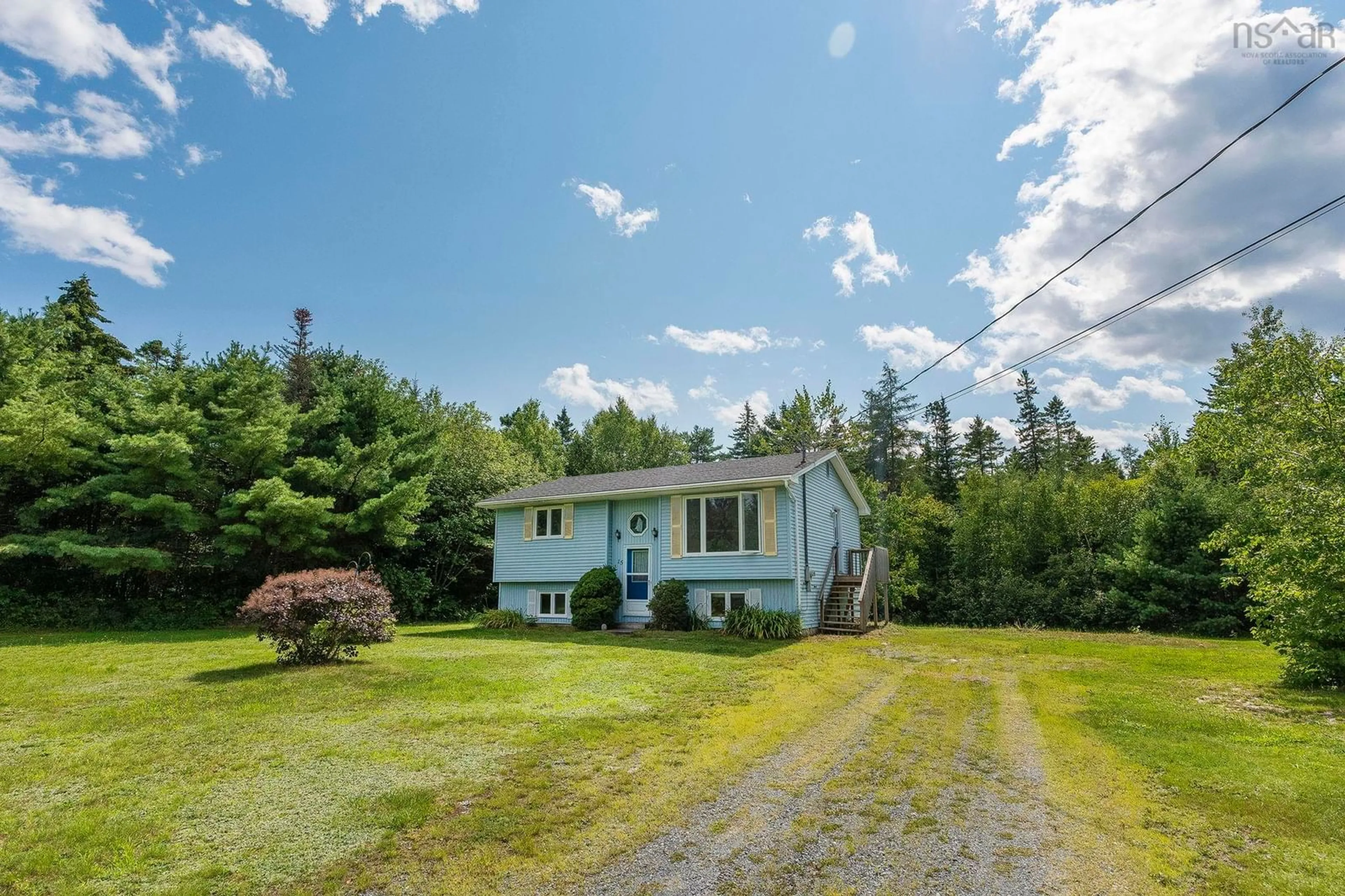 A pic from outside/outdoor area/front of a property/back of a property/a pic from drone, unknown for 15 Village St, Tantallon Nova Scotia B3Z 2P7