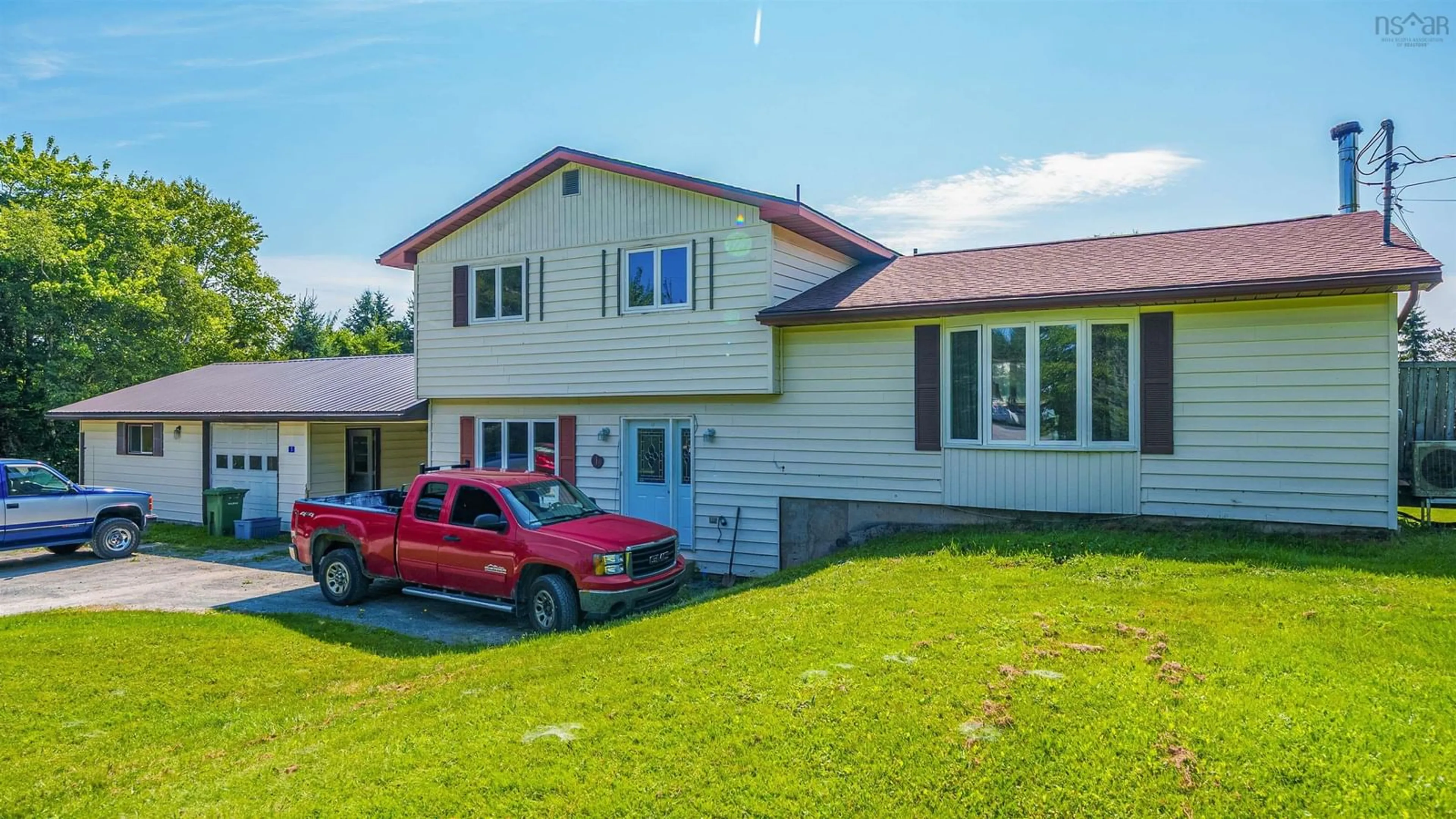 A pic from outside/outdoor area/front of a property/back of a property/a pic from drone, unknown for 1 Laura Dr, Cow Bay Nova Scotia B3G 1K3