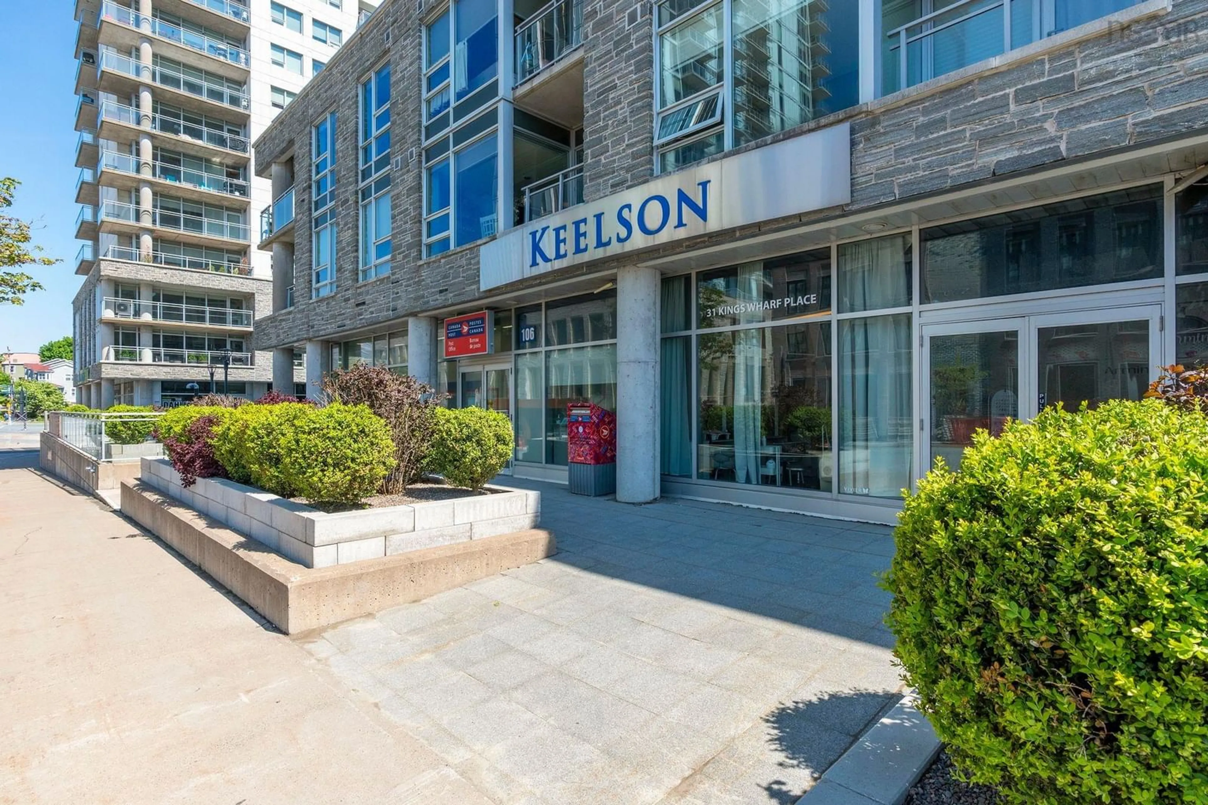 Indoor foyer for 31 Kings Wharf Pl #802, Dartmouth Nova Scotia B2Y 0C1