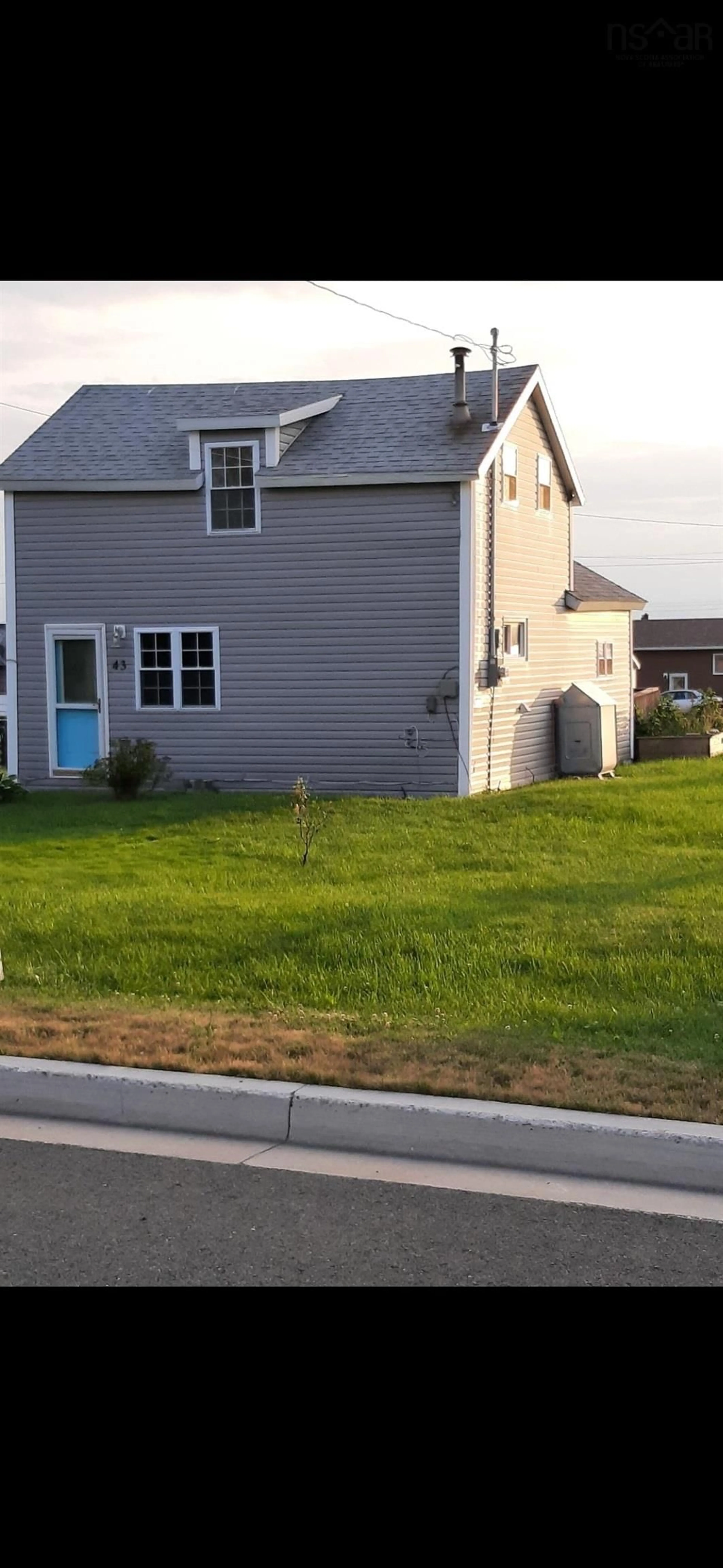 Unknown for 43 Union St, Dominion Nova Scotia B1G 1W6