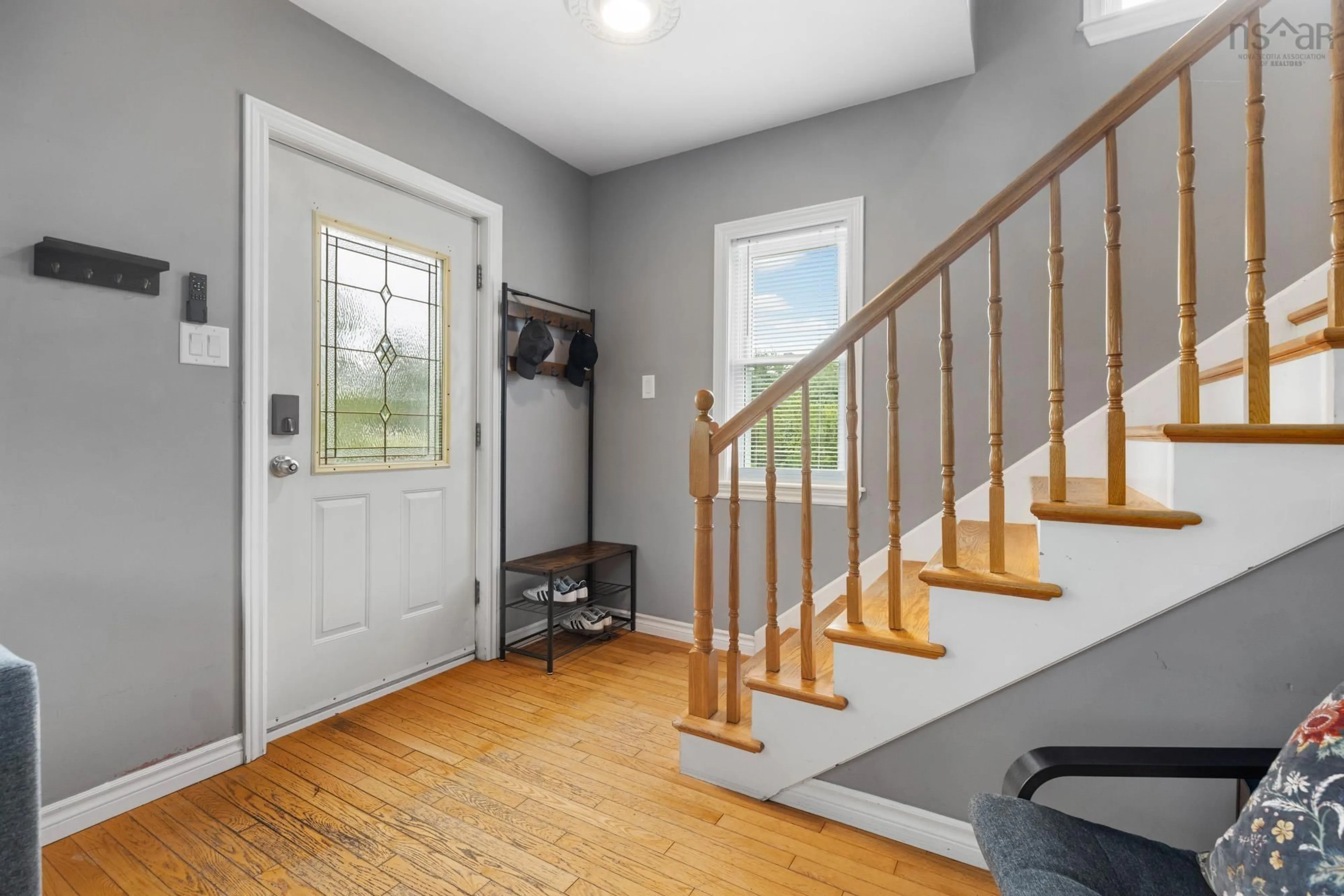 Indoor entryway for 65 Green Rd, Lantz Nova Scotia B2S 1S3