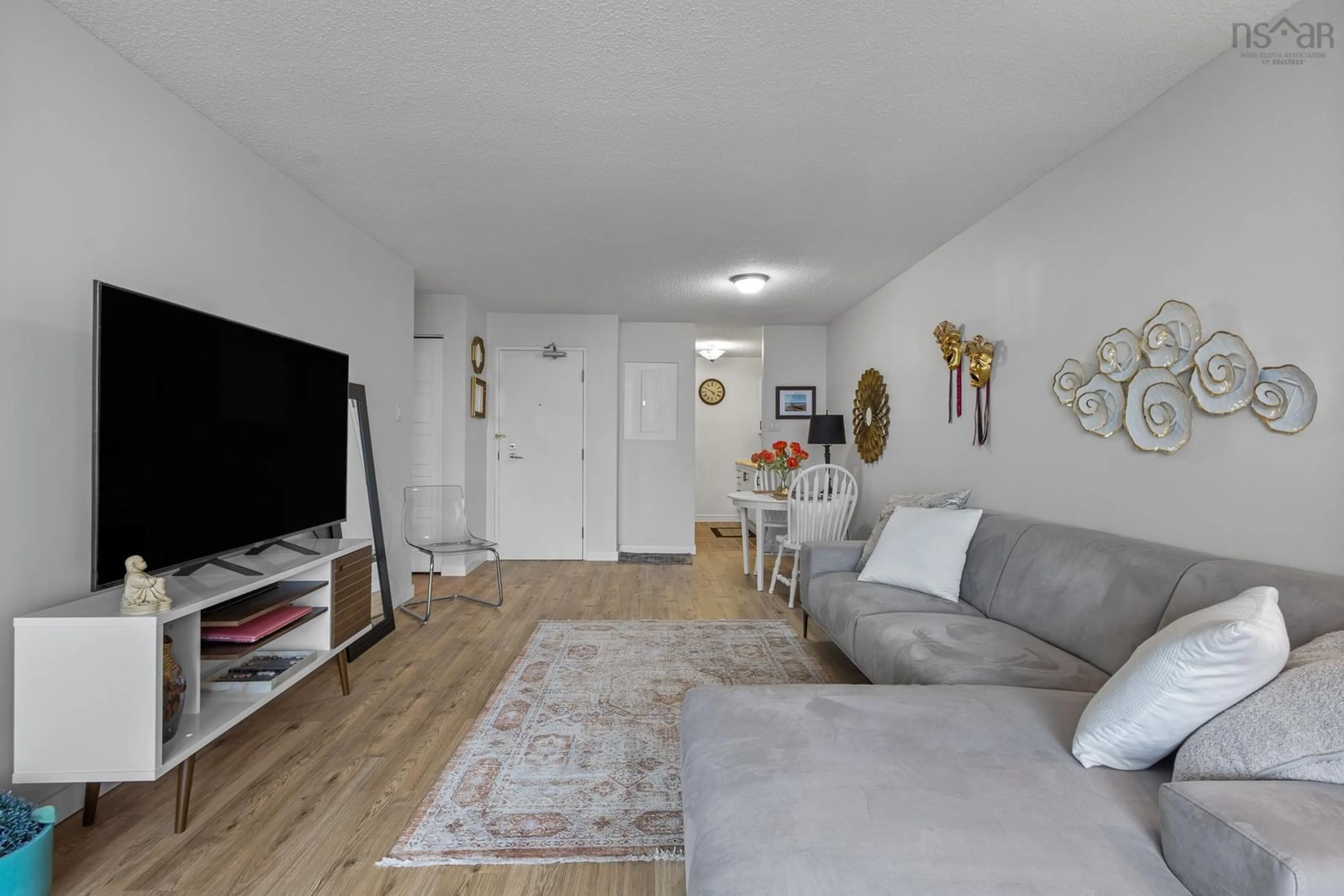 Living room with furniture, unknown for 5572 North Ridge Rd #1002, Halifax Nova Scotia B3K 5K2