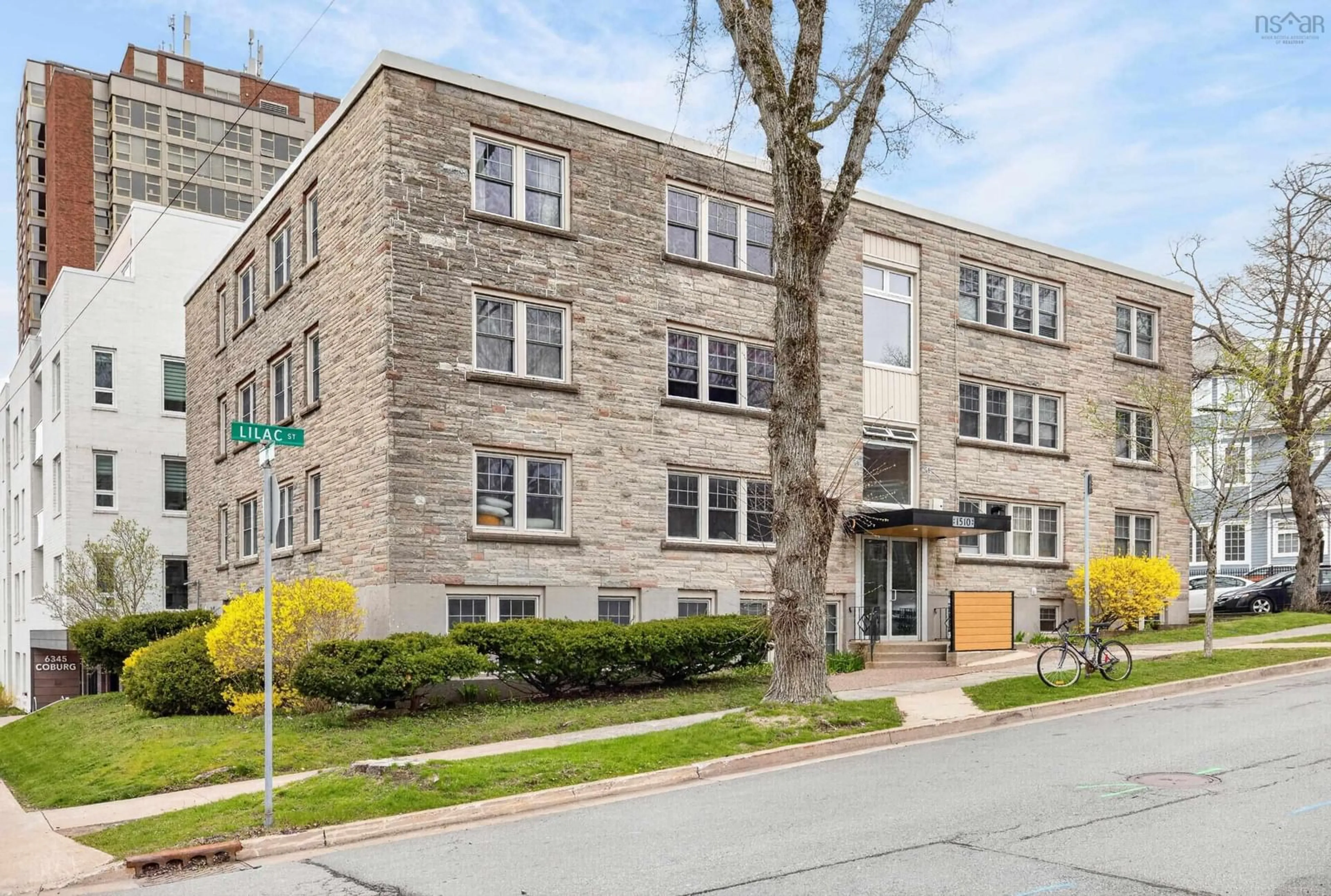 Unknown for 1510 Lilac St #15, Halifax Nova Scotia B3H 3W3