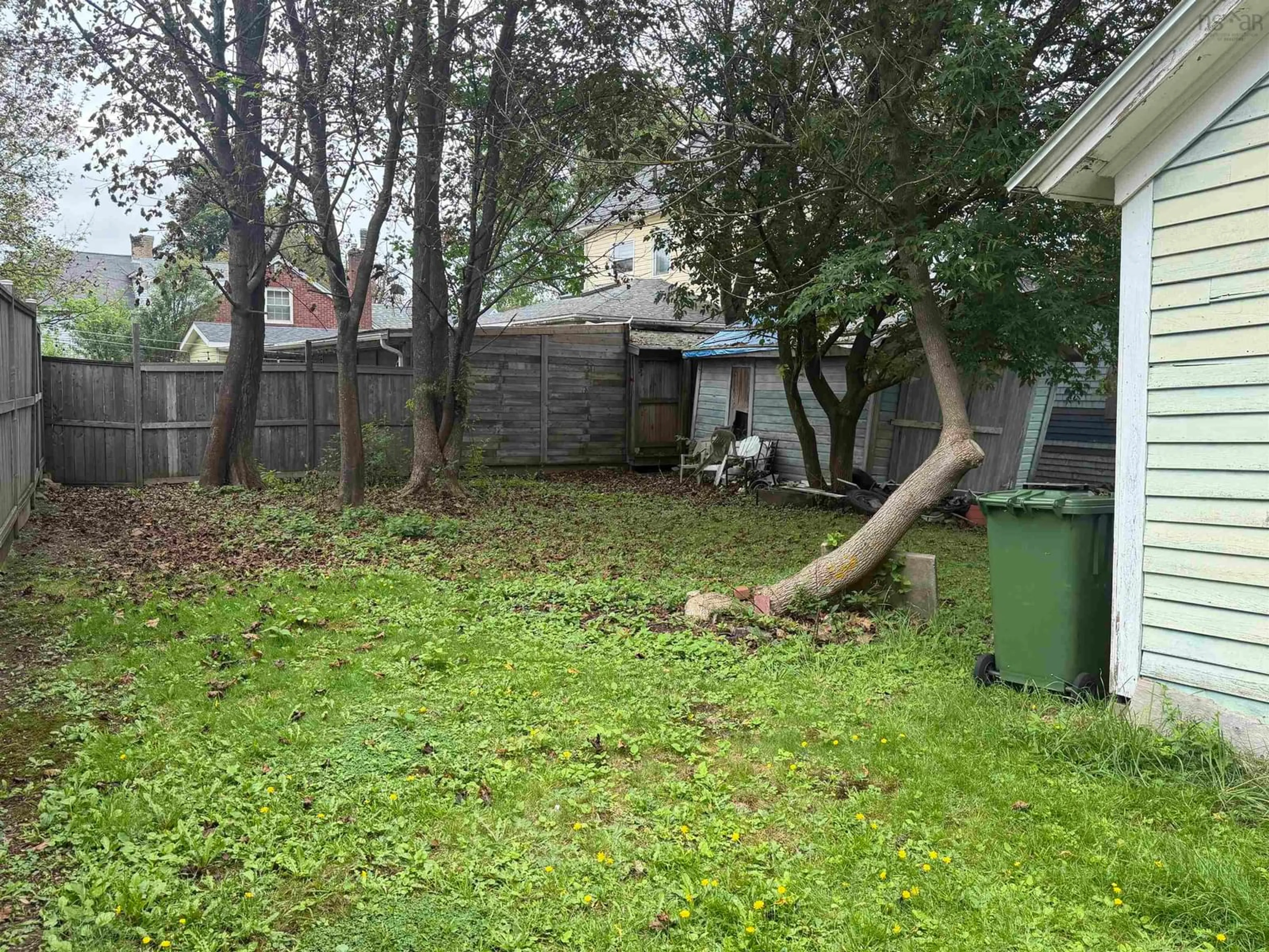 Shed for 280 Marsh St, New Glasgow Nova Scotia B2H 4S1