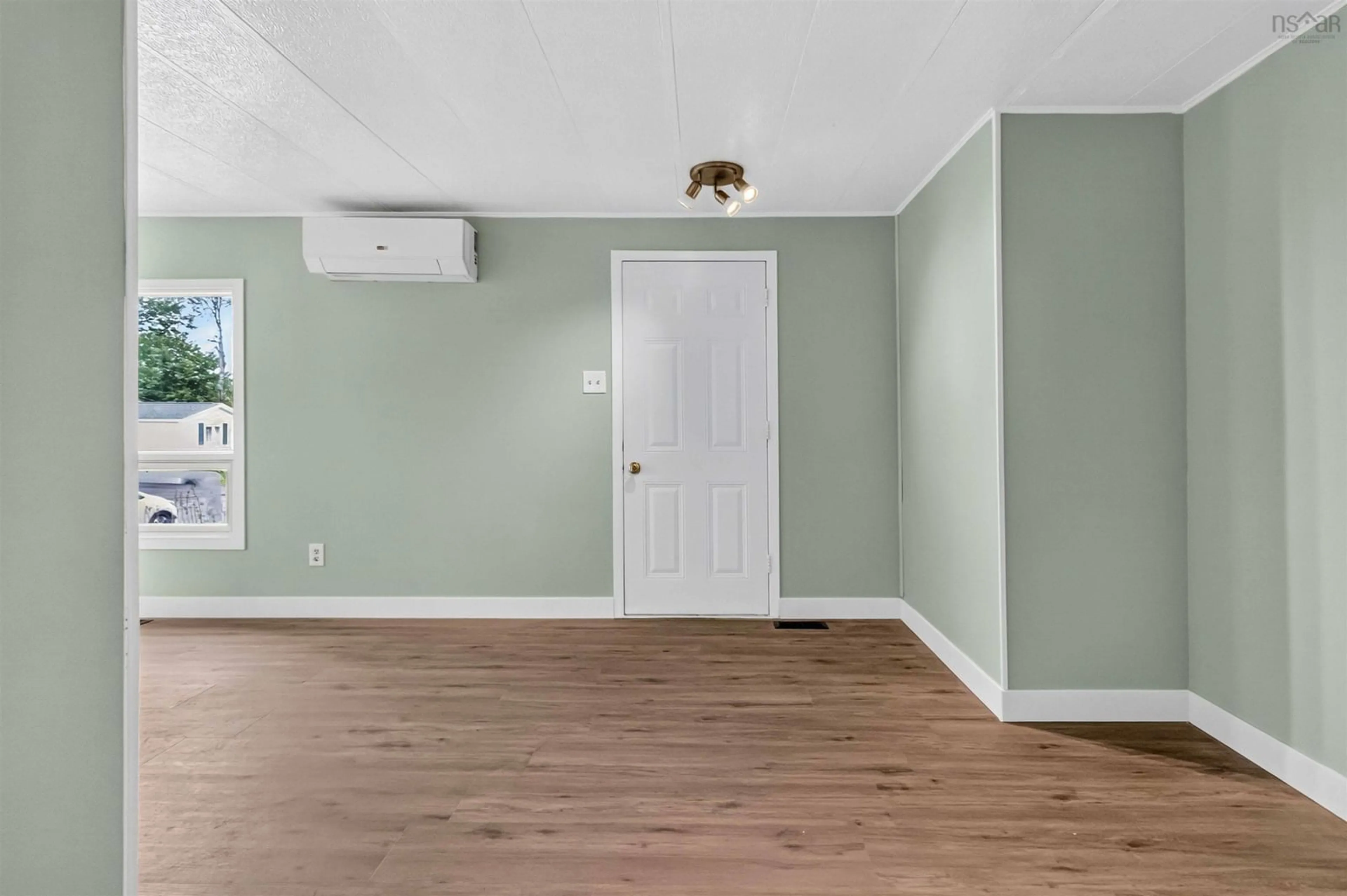 A pic of a room for 25 Third St, Lucasville Nova Scotia B4B 1P9