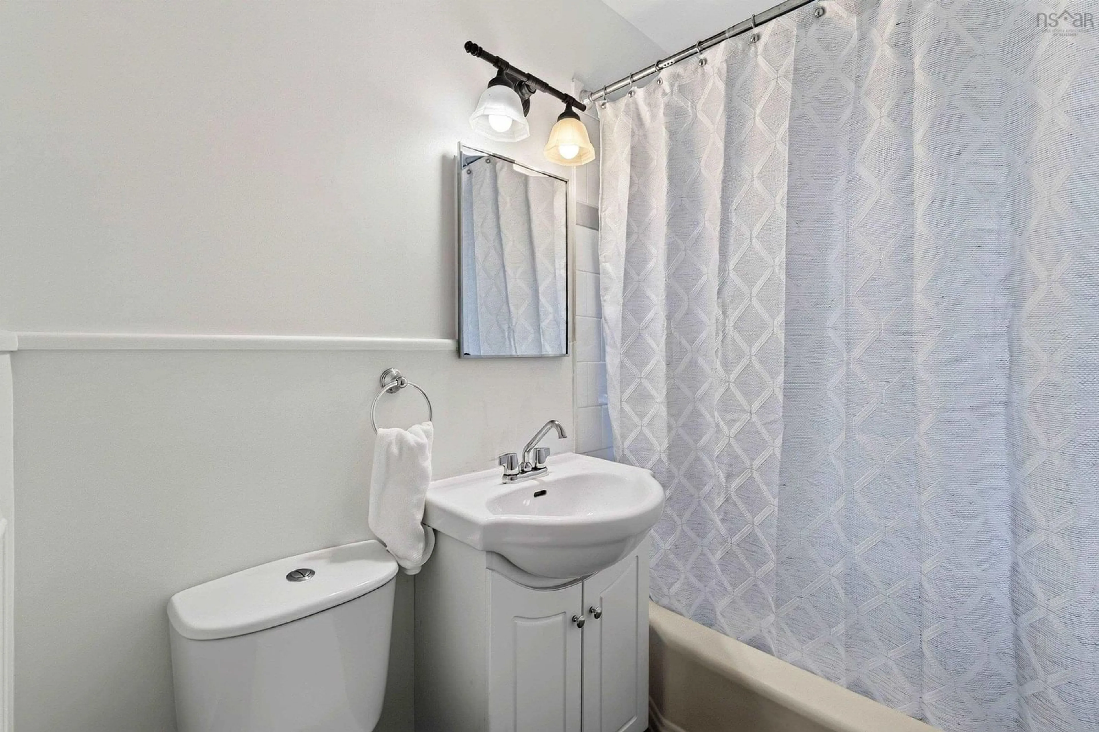 Standard bathroom, ceramic/tile floor for 1 Piers Ave, Fairmount Nova Scotia B3N 1Z2