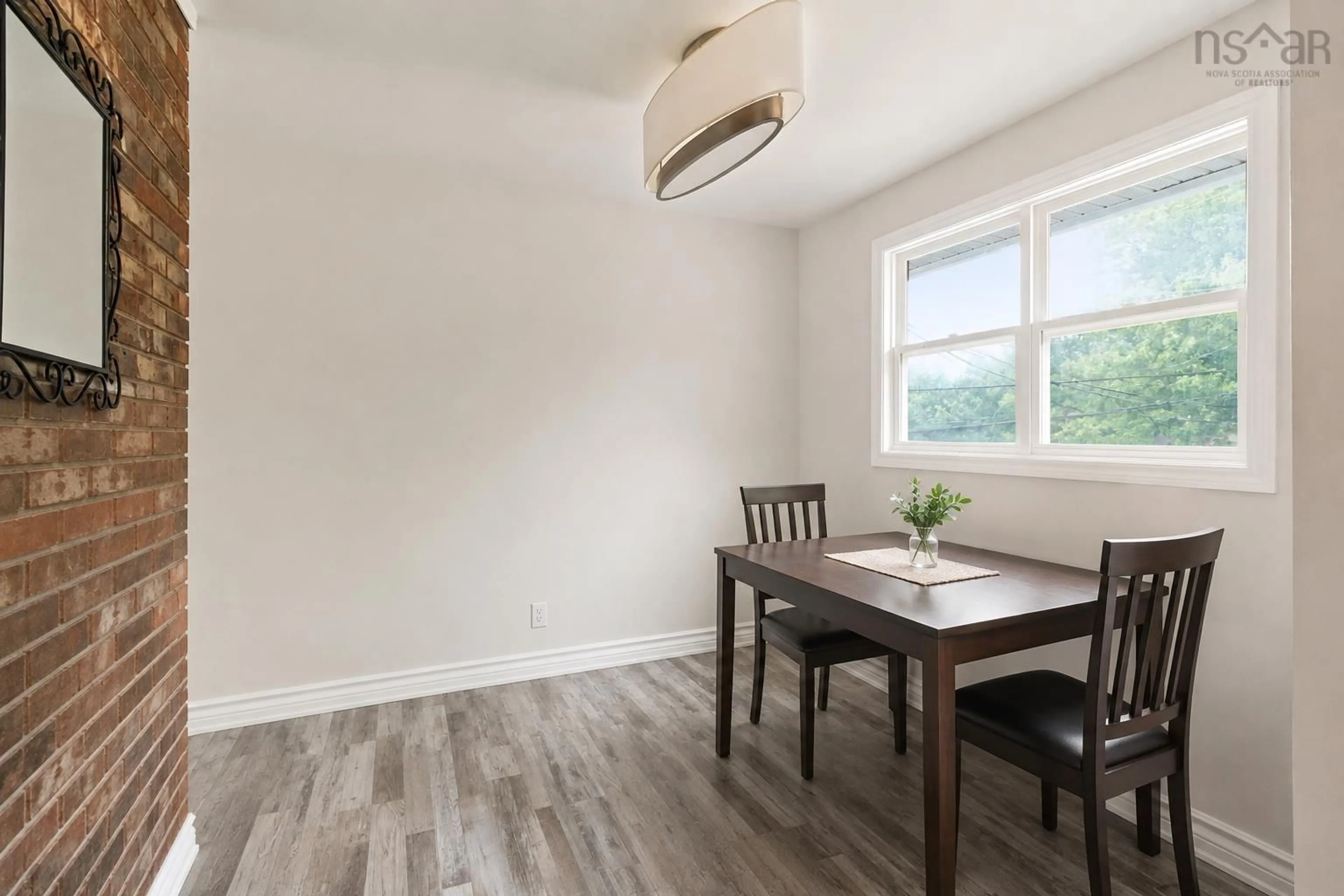 Dining room, wood/laminate floor for 10 Sampson Dr, Lower Sackville Nova Scotia B4C 3E8