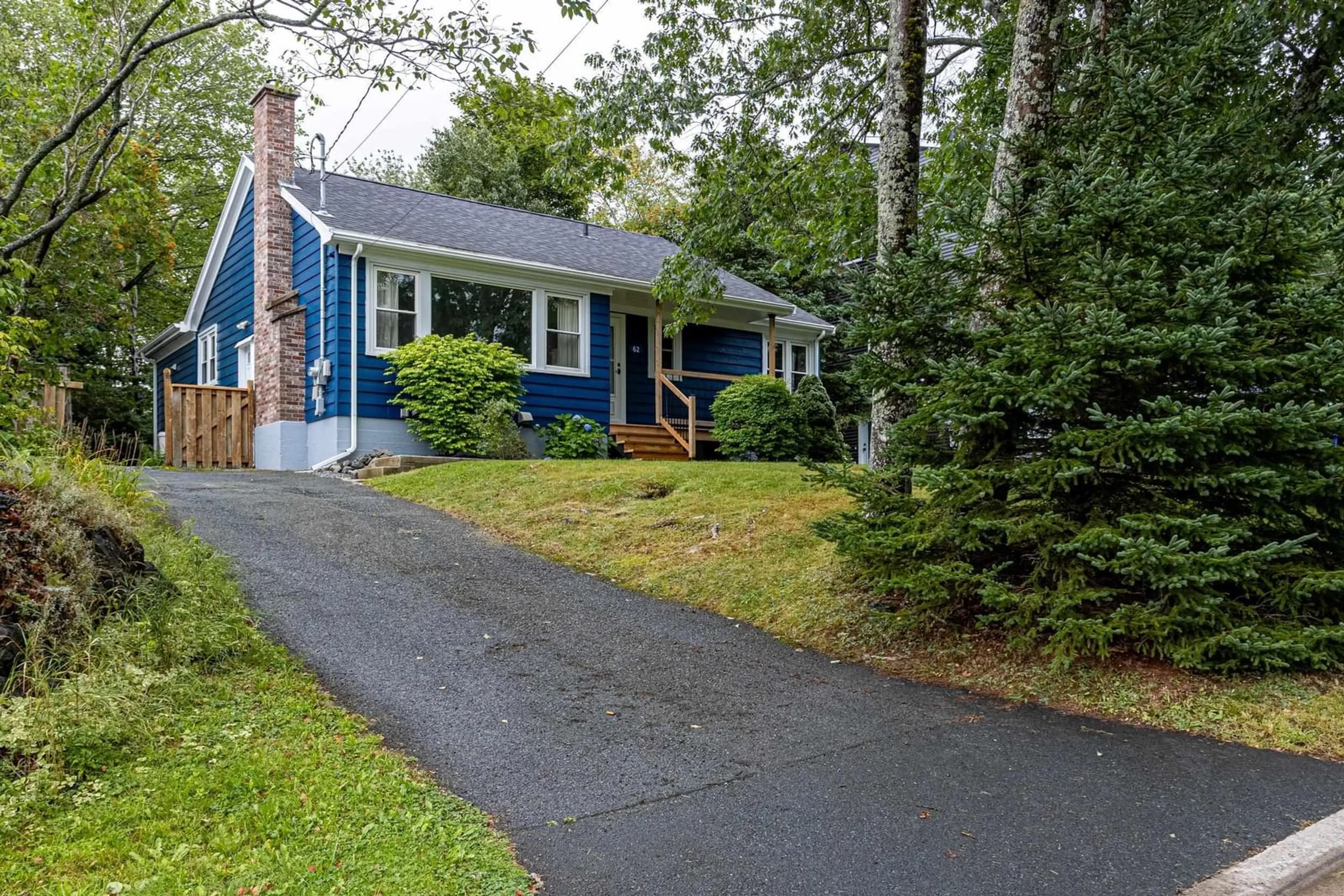 Home with vinyl exterior material, street for 62 Douglas Cres, Halifax Nova Scotia B3M 3E3
