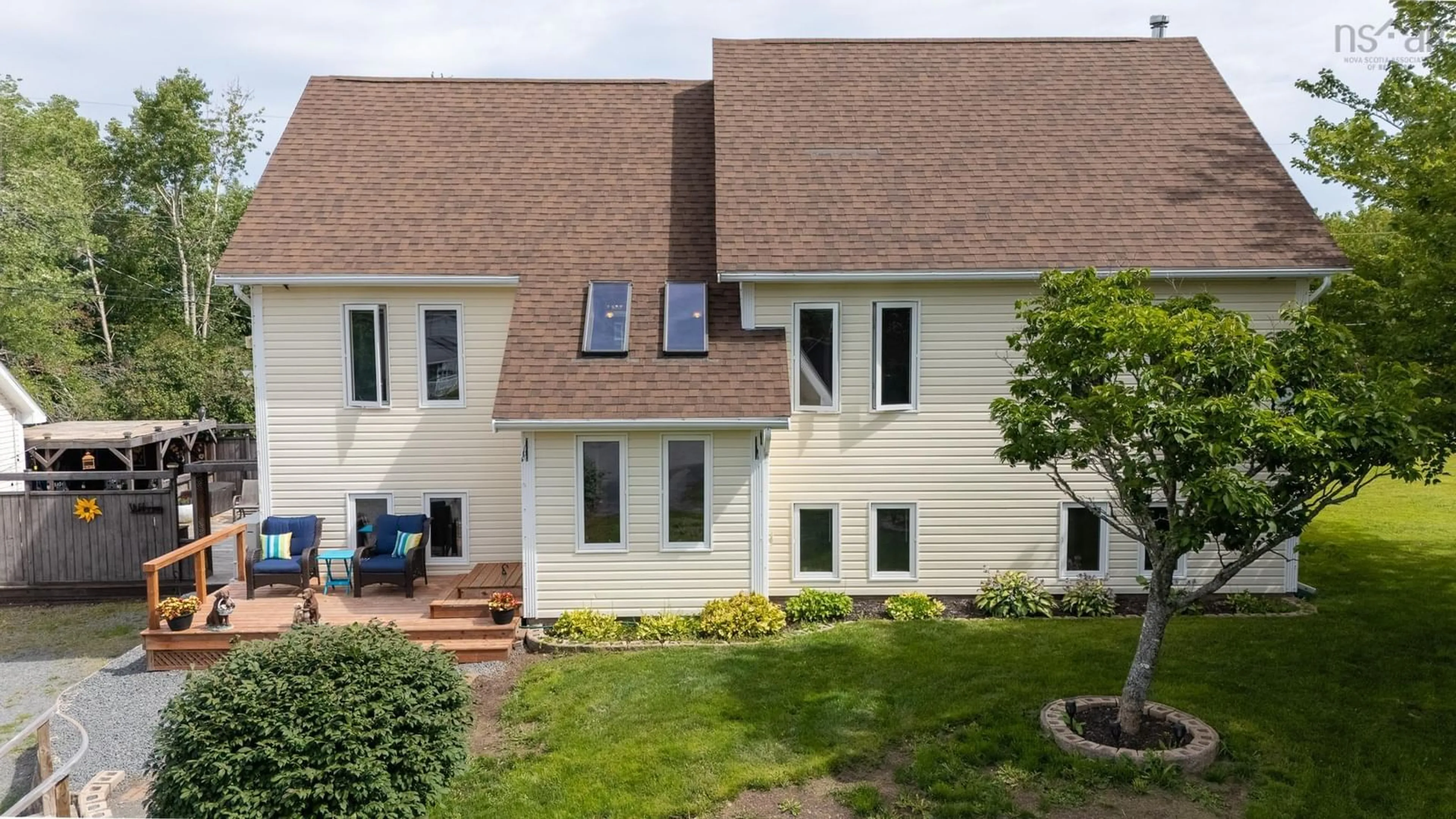 A pic from outside/outdoor area/front of a property/back of a property/a pic from drone, unknown for 27 Patterson Lane, Falmouth Nova Scotia B0P 1P0