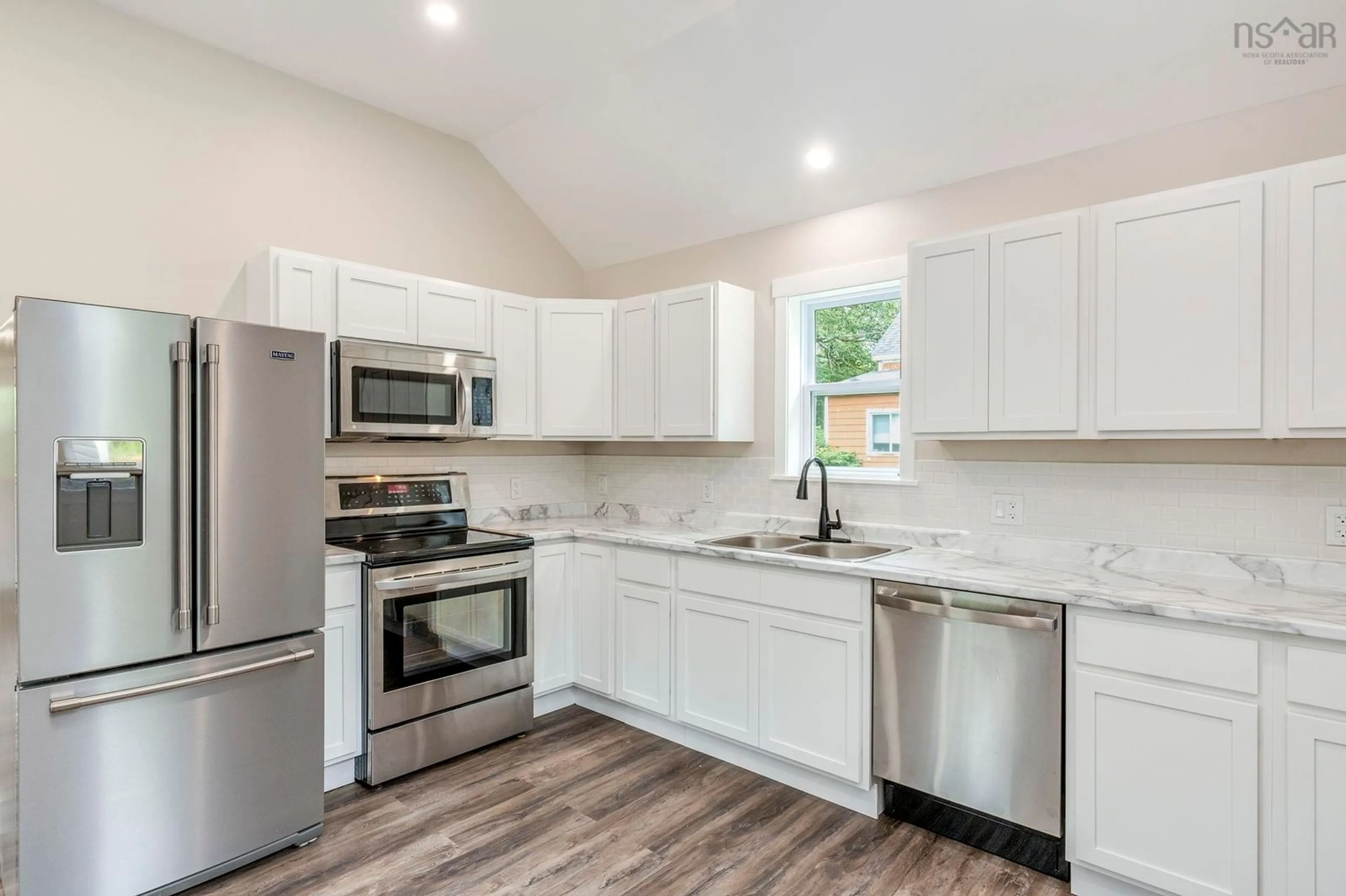 Open concept kitchen, unknown for 829 North Bishop Rd, Lakeville Nova Scotia B4N 3V7
