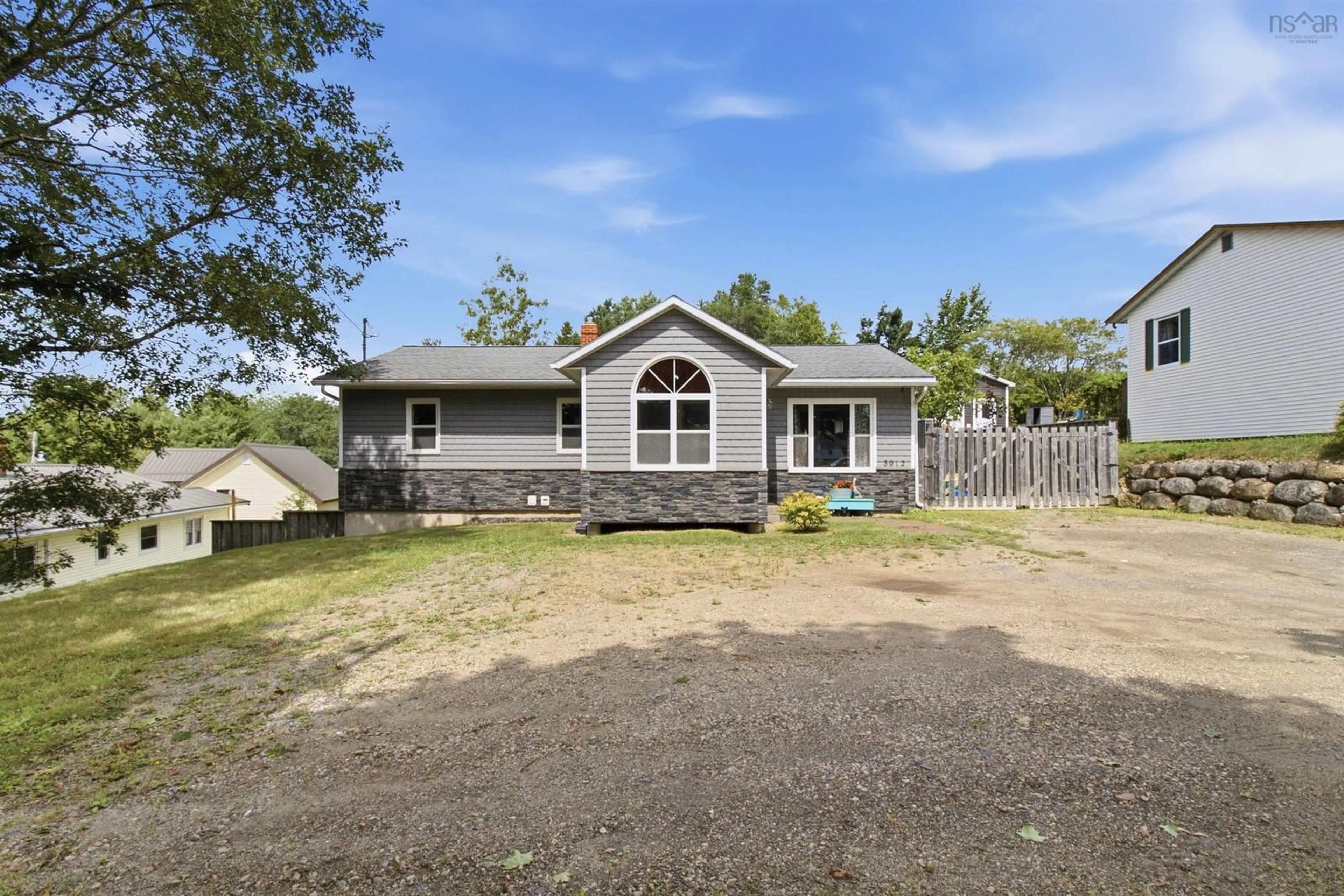Home with vinyl exterior material, street for 3912 North St, Chester Nova Scotia B0J 1J0
